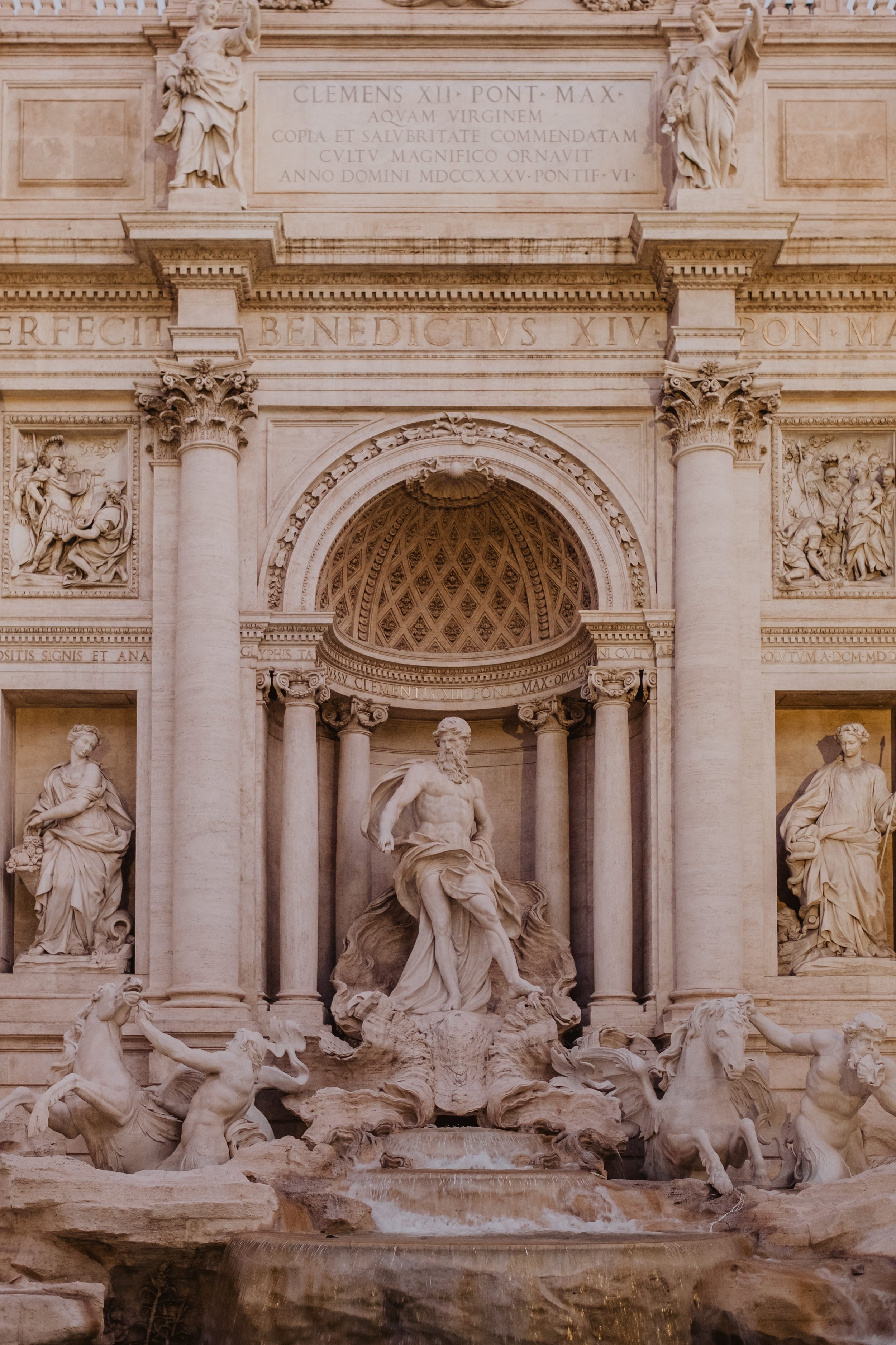 Trevi Fountain Romance | Iconic Rome Wedding Photography Location