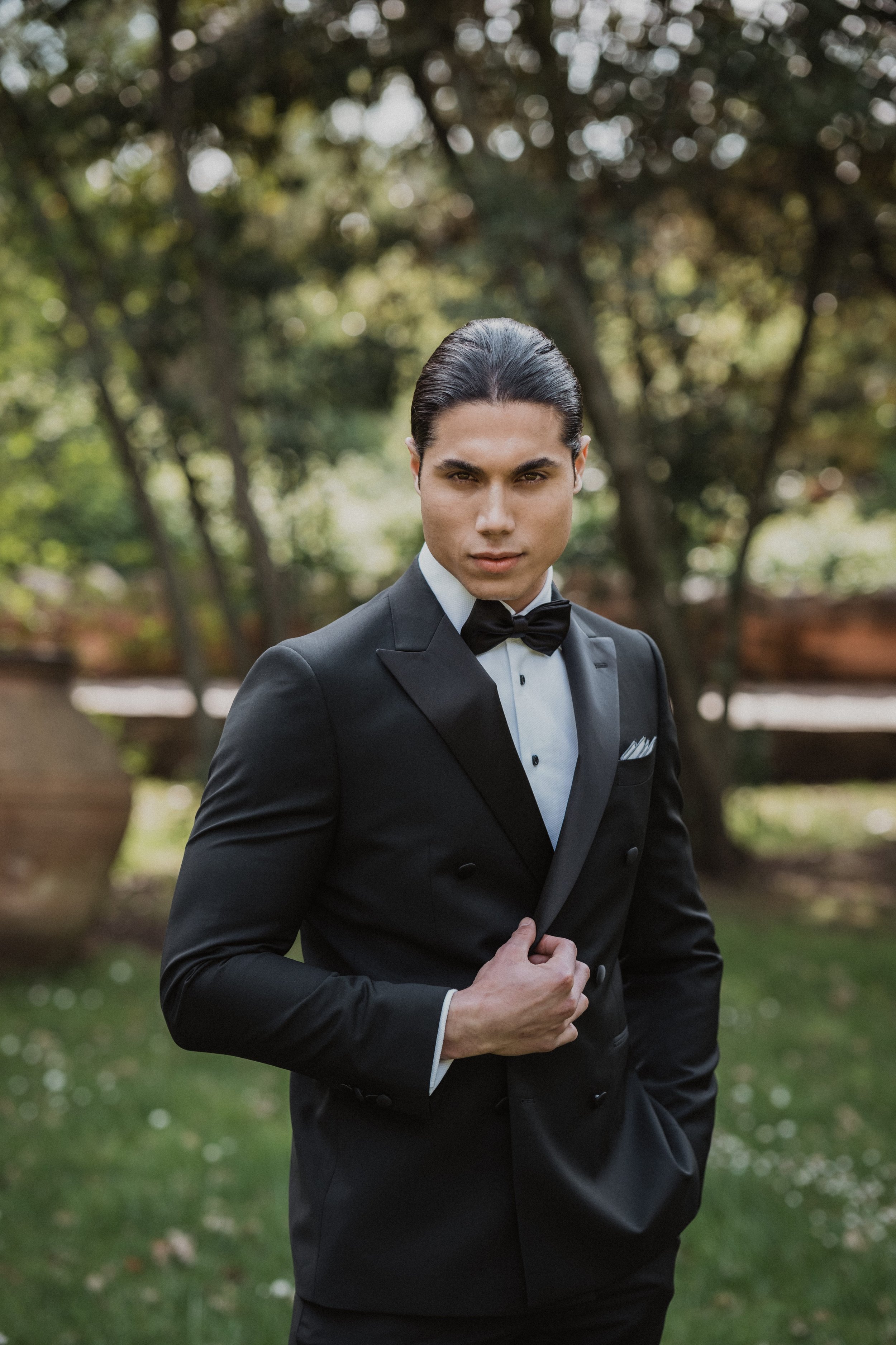 Stylish Groom Portrait in Italian Garden | Destination Wedding Photography in Rome