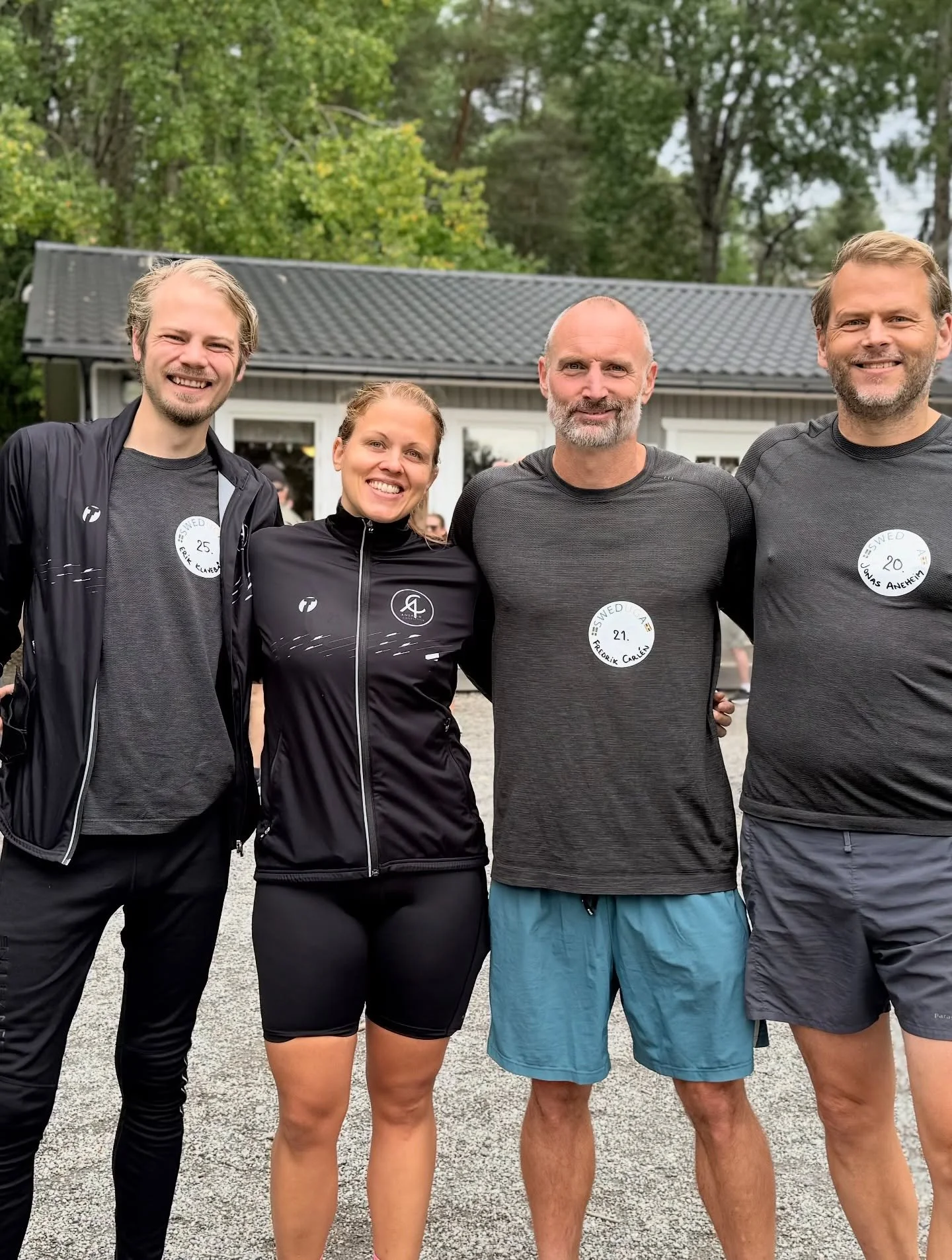 I helgen sprang vi Swedugaloppet &ndash; ett lopp som g&ouml;r skillnad p&aring; riktigt. Genom v&aring;rt deltagande st&ouml;ttar vi barn och kvinnor i Uganda, med fokus p&aring; utbildning, h&auml;lsa och en b&auml;ttre framtid. 🏃&zwj;♀️✨ Tack @sw