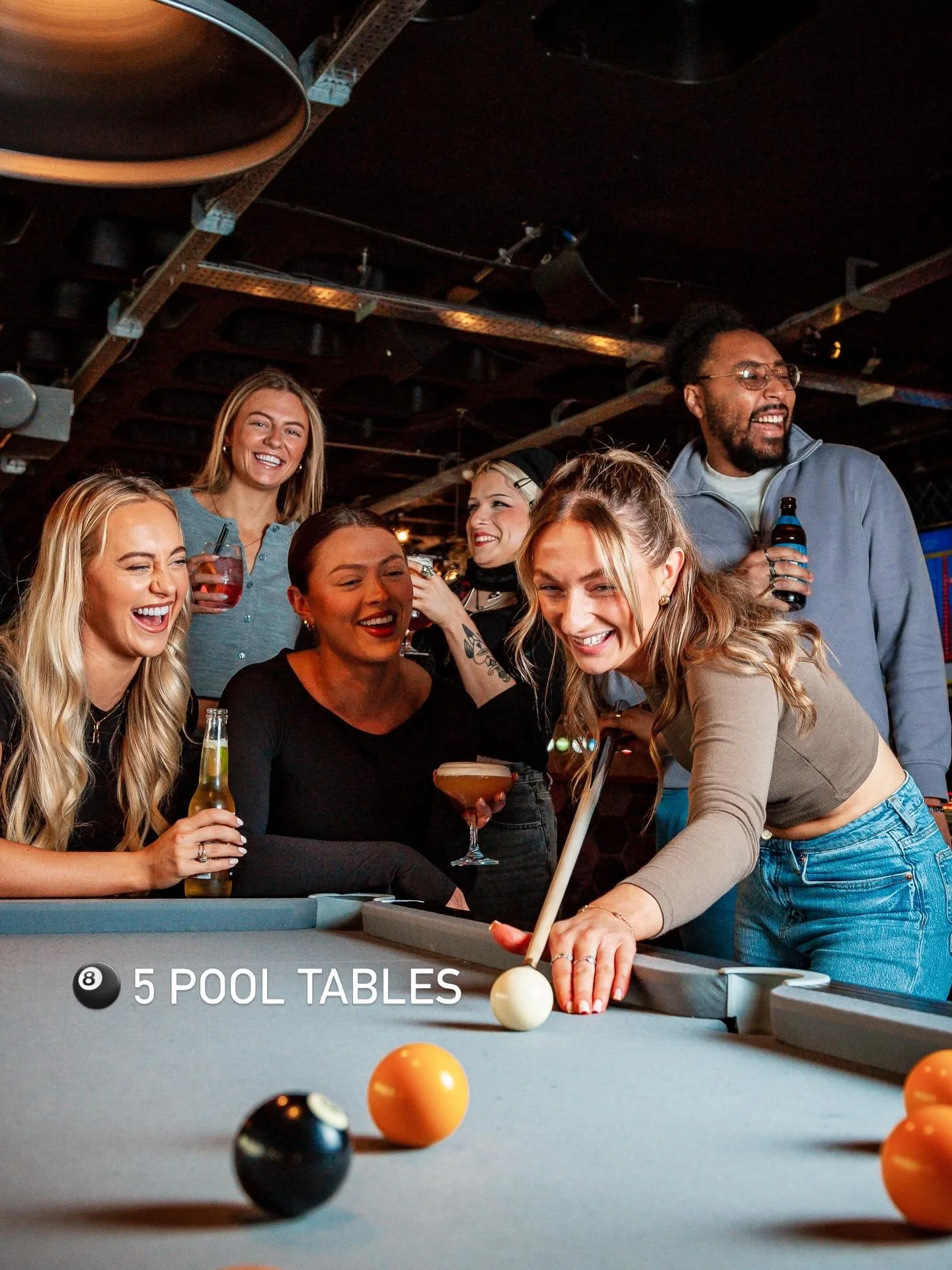 Leeds it&rsquo;s been HOT&hellip; so come cool down at Pinnacle 🪭

Air con? On. Pool tables? Ready. Interactive darts? Waiting for you. After work drinks? Covered 🍻

See you at the bar 👏🏼