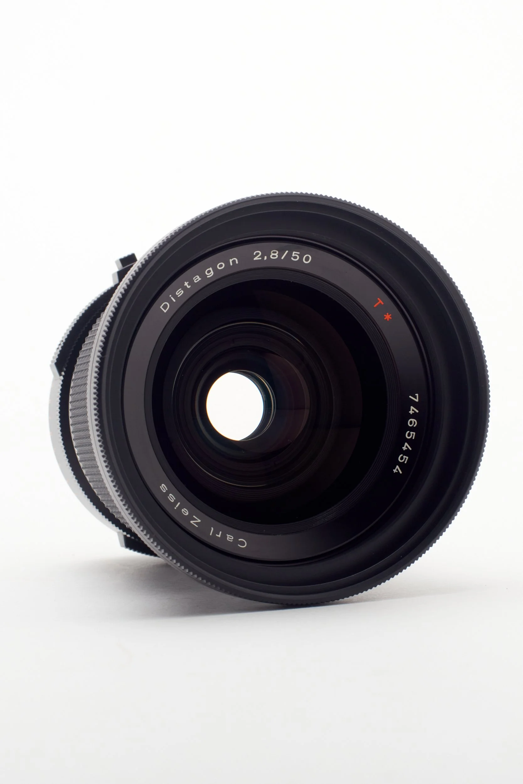 DISTAGON50-2.8 2.jpg