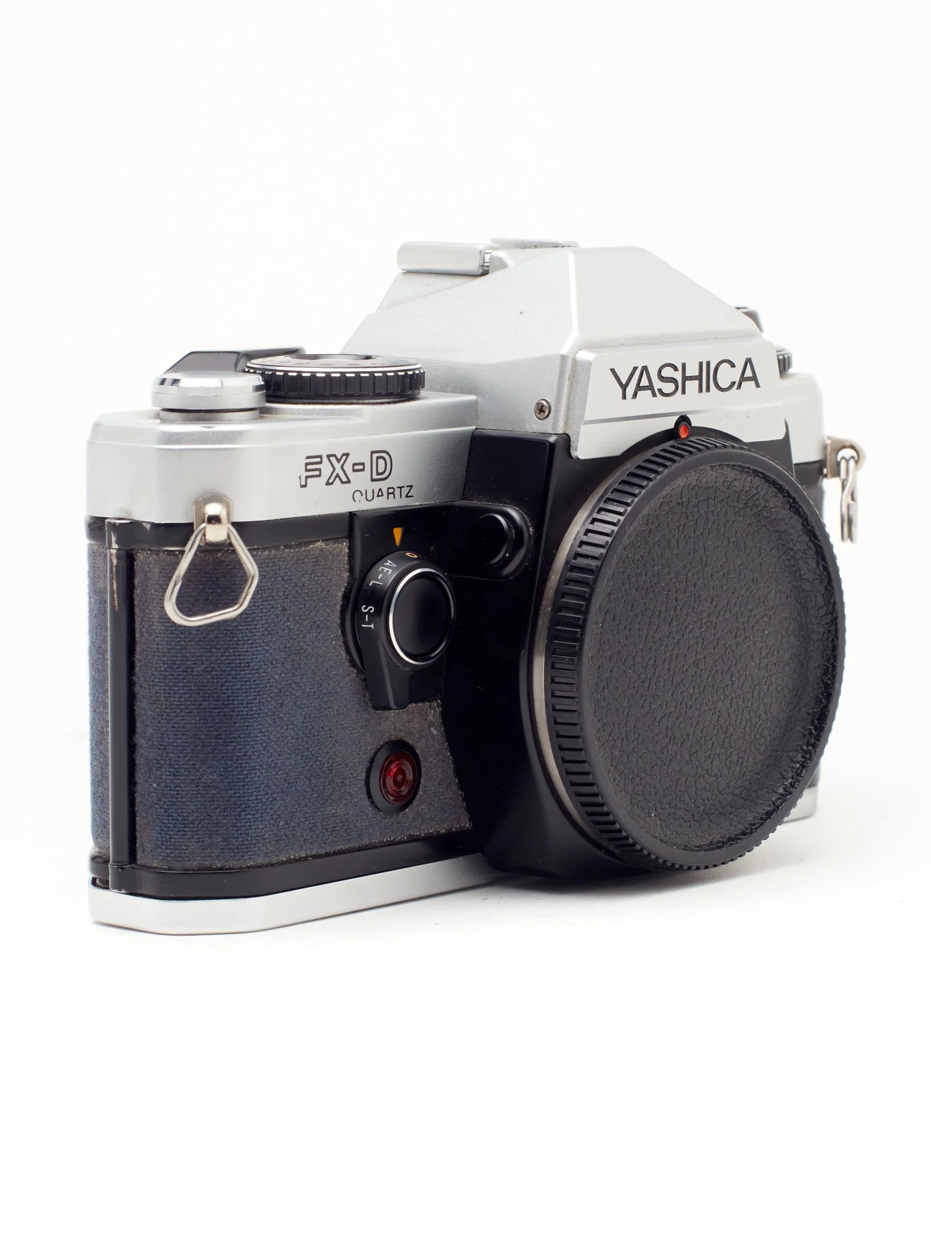 YASHICA FX-D 6.jpg