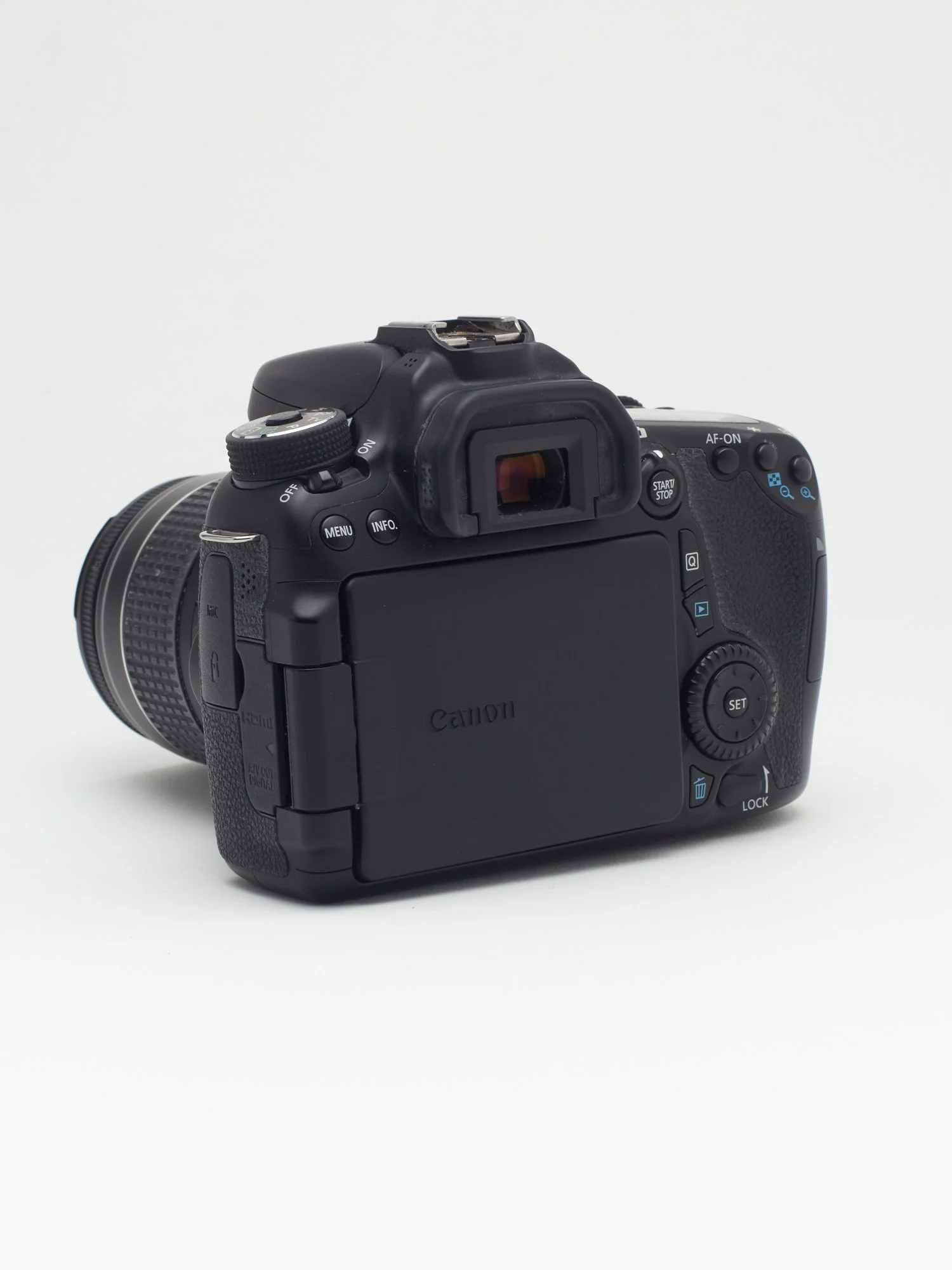 CANON 70D 2.jpg