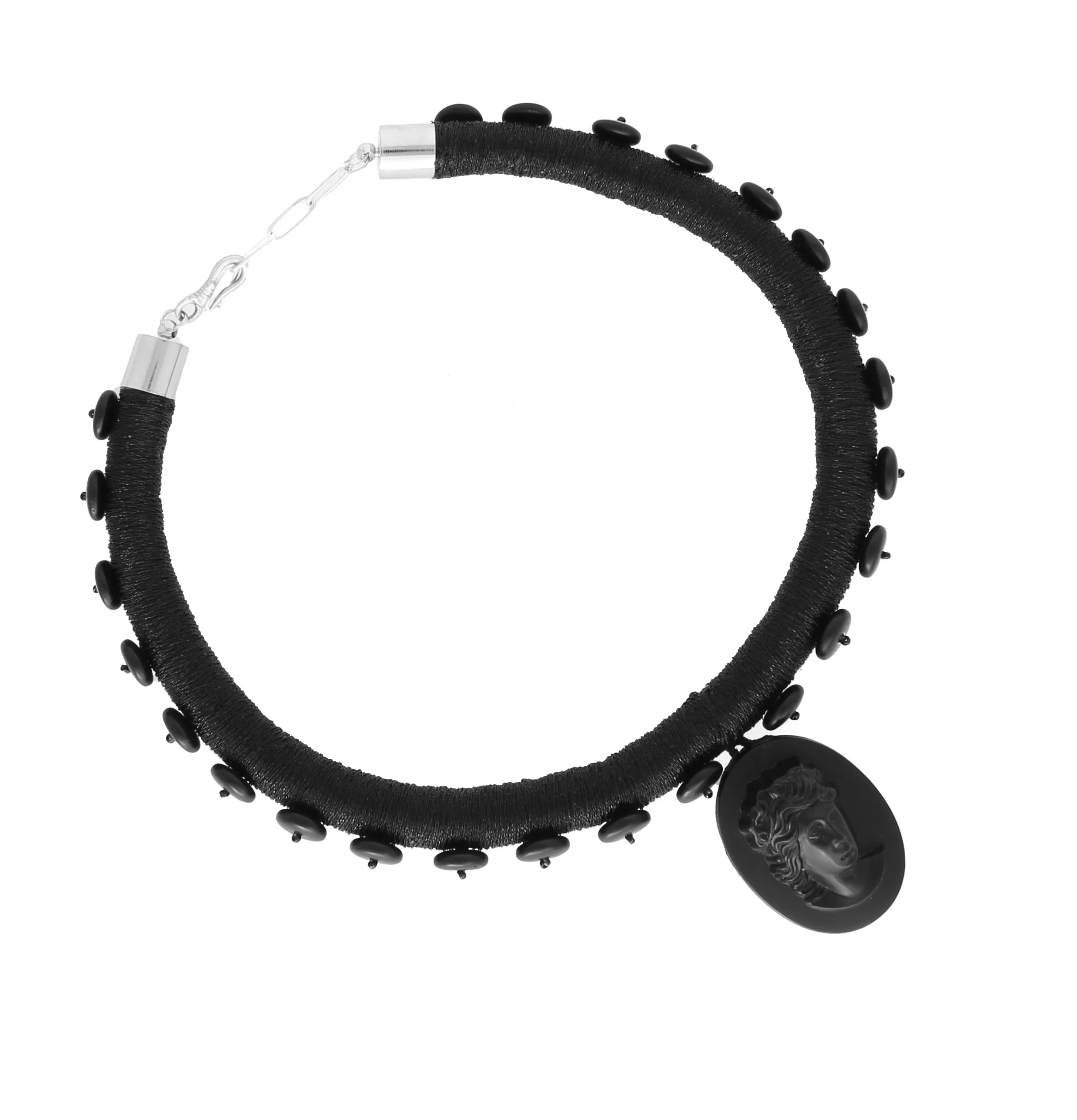 victorian choker2.jpg