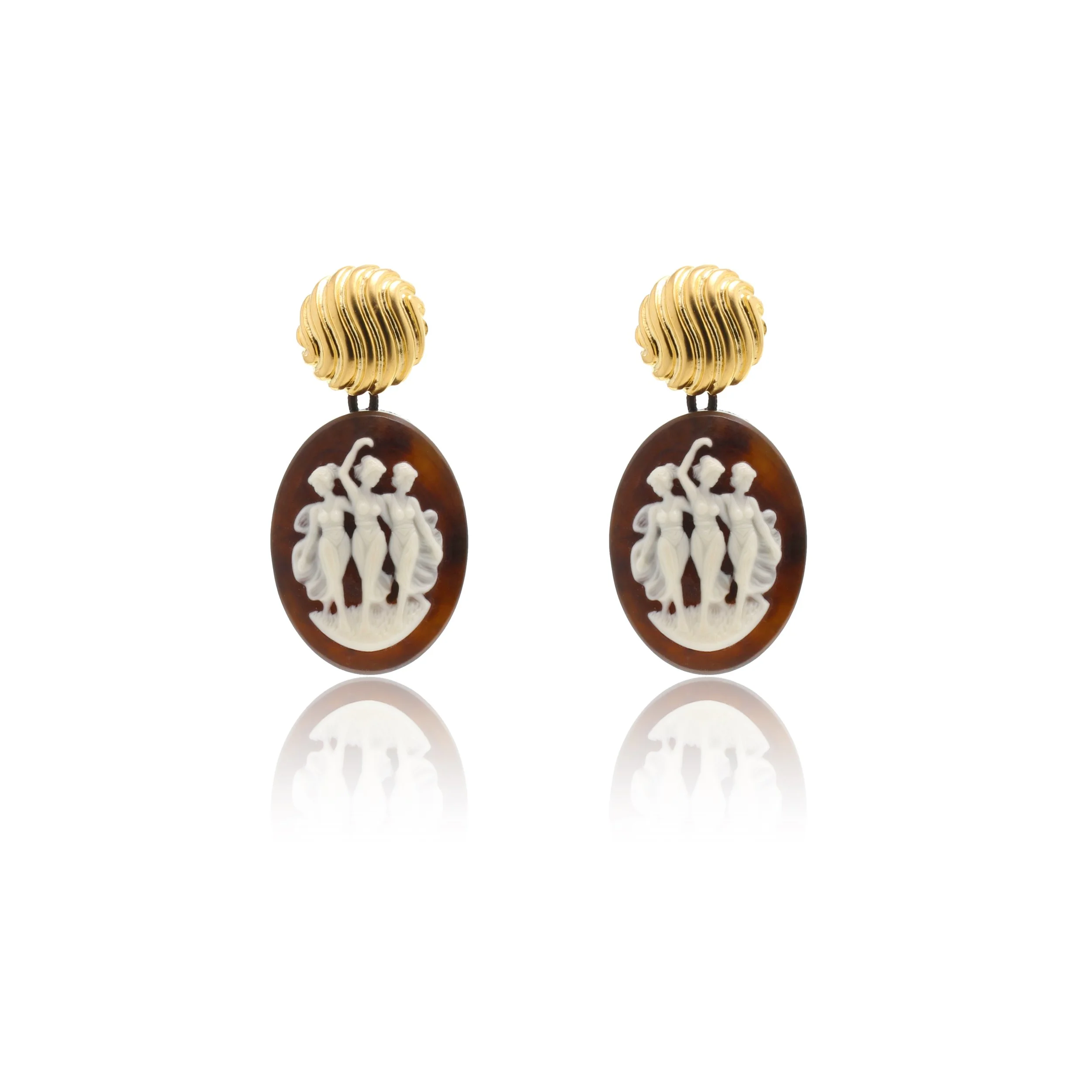 Vintage Cameo Earrings