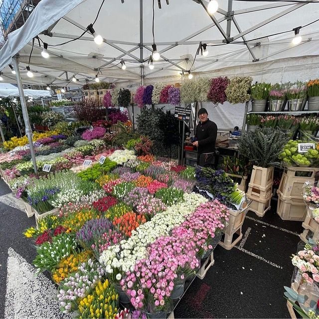 columbiaroadflowermarket3.jpg