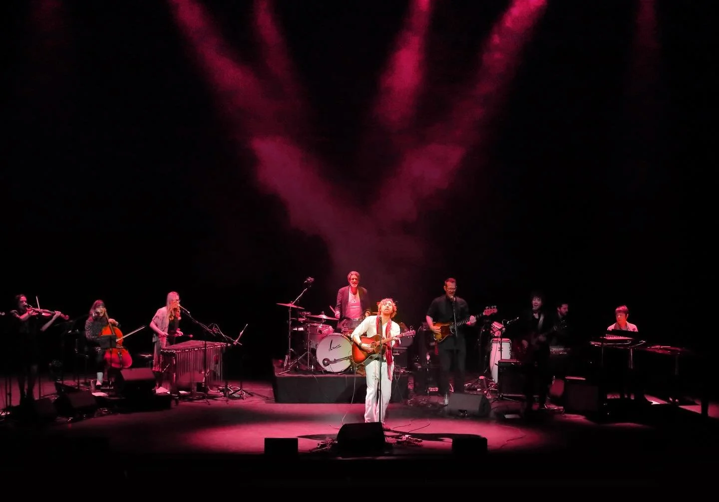 The brand new single &lsquo;Lost&rsquo; - Live at Royal Theatre Carr&eacute; is out now on all streaming services. Give it a listen this weekend and sing along with the lovely Amsterdam crowd.

Photos taken from both nights by the talent that is @gle