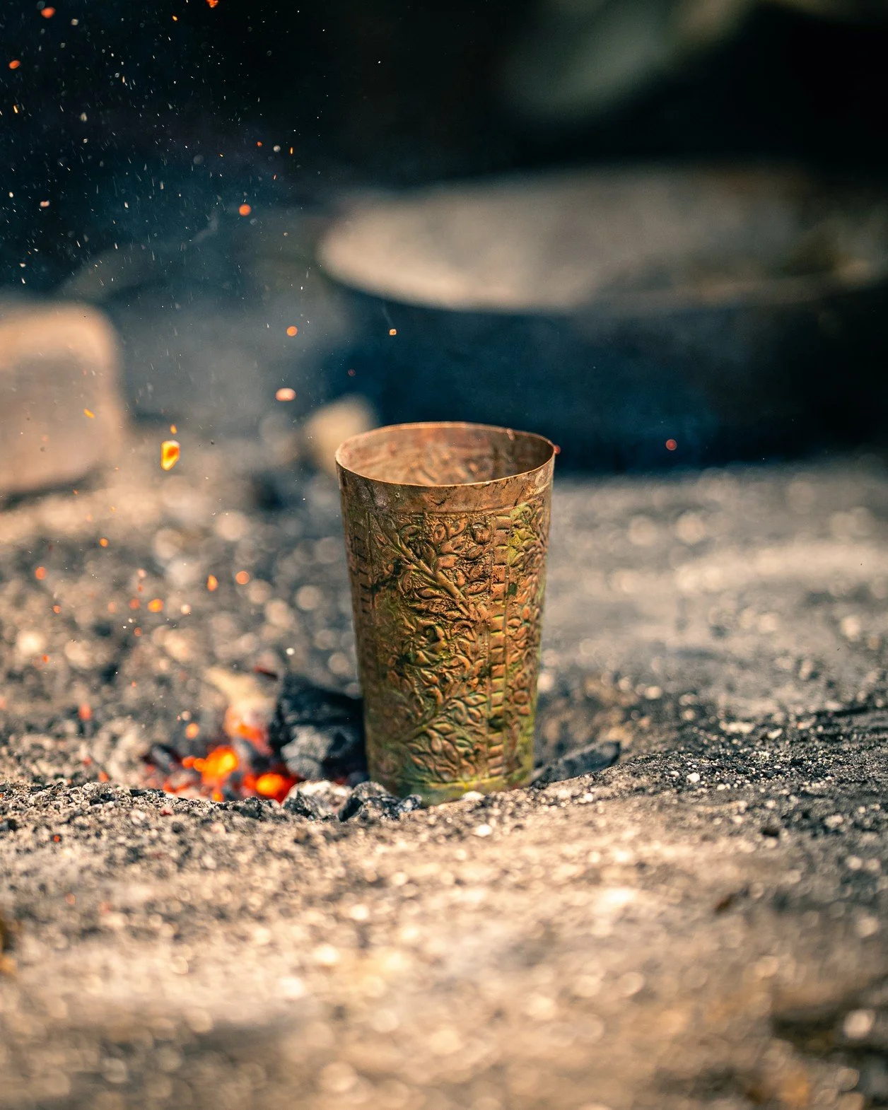bhande qali-kali kara lo - india - pakistan - brass - copper - cup (17).jpg