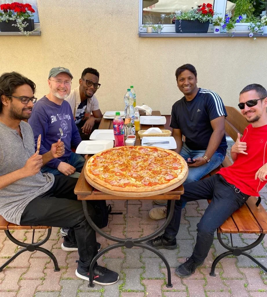 e2d33054-79e2-4f56-b33c-c5e64217a516.jfif