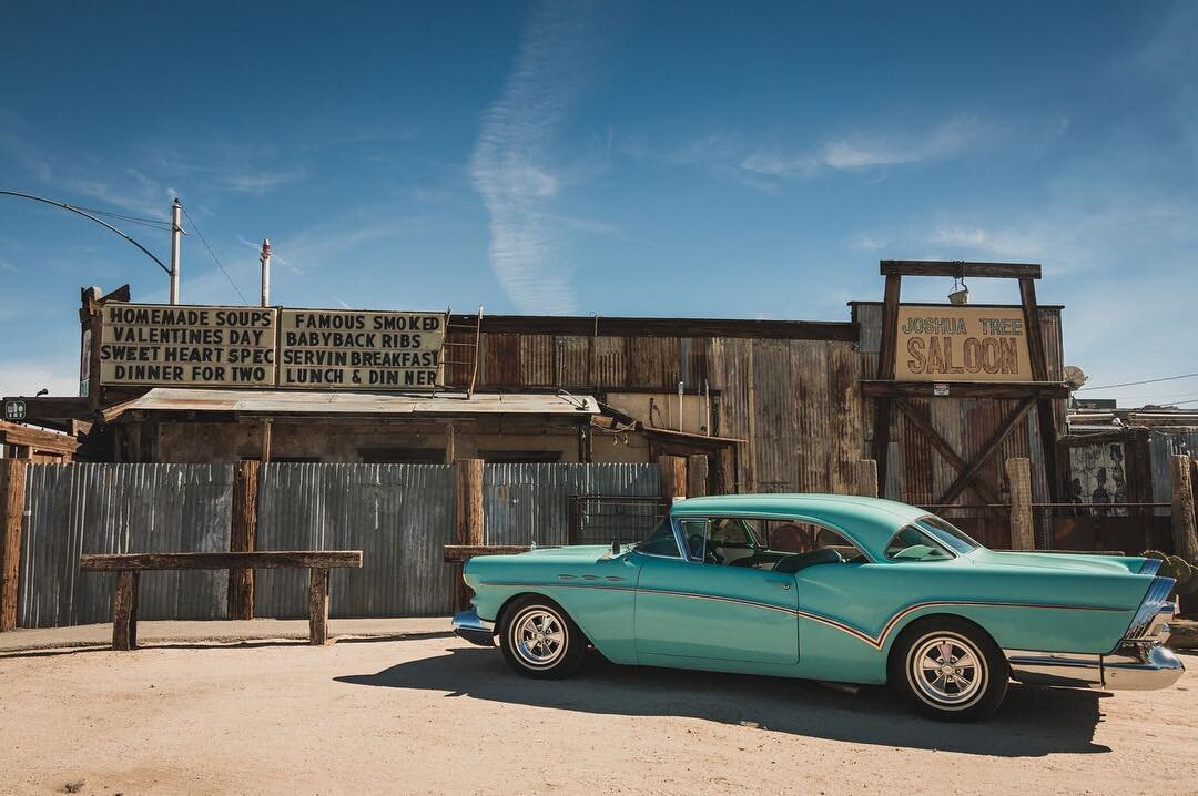 Time travels in Joshua Tree.
.
.
.
.
.
.
#joshuatree #joshuatreenationalpark #socal #explorecalifornia #joshuatreesaloon #awesupply