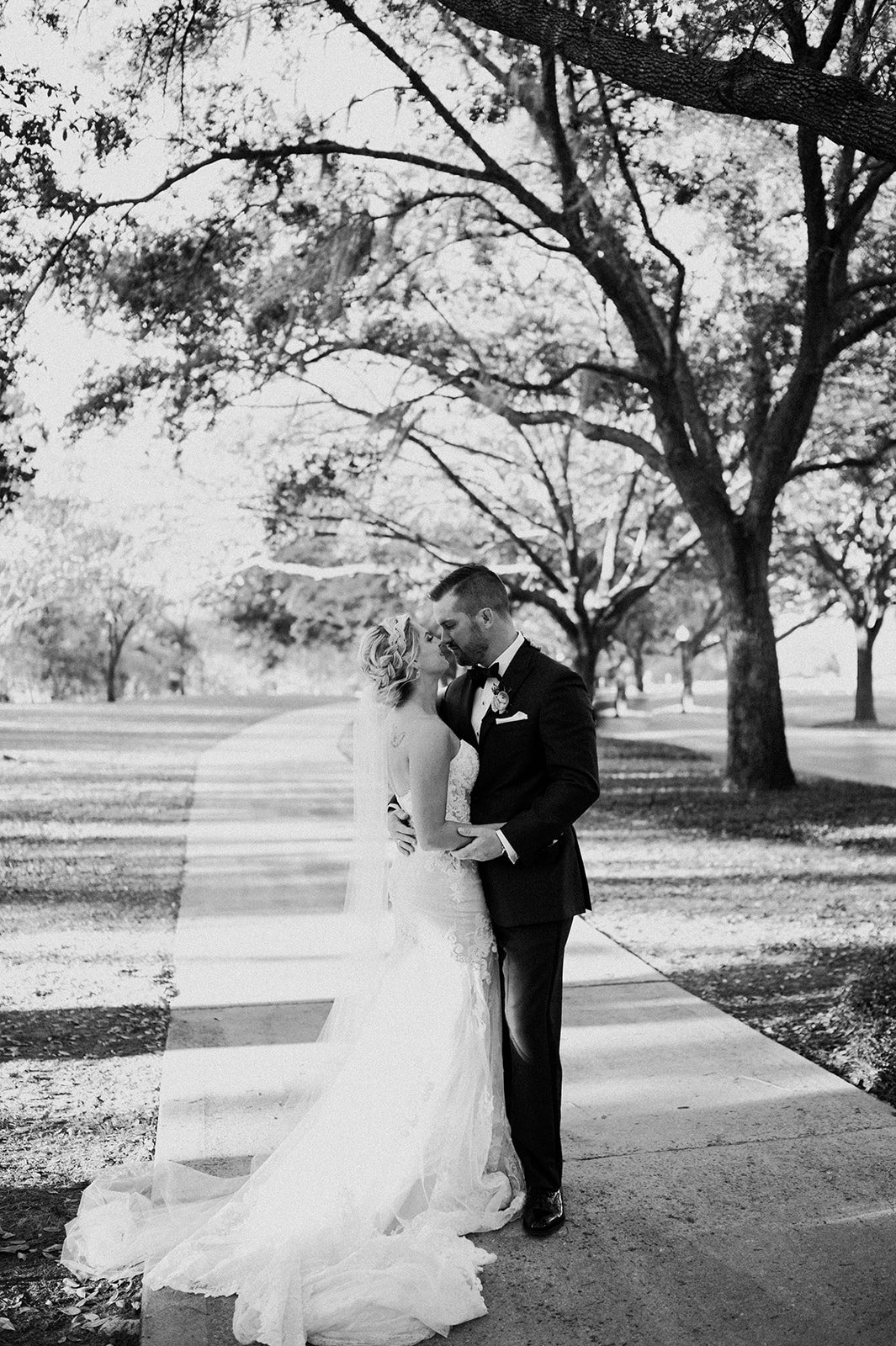 Cassidy and Tyler’s Charming Wedding at the Cypress Grove Estate House ...