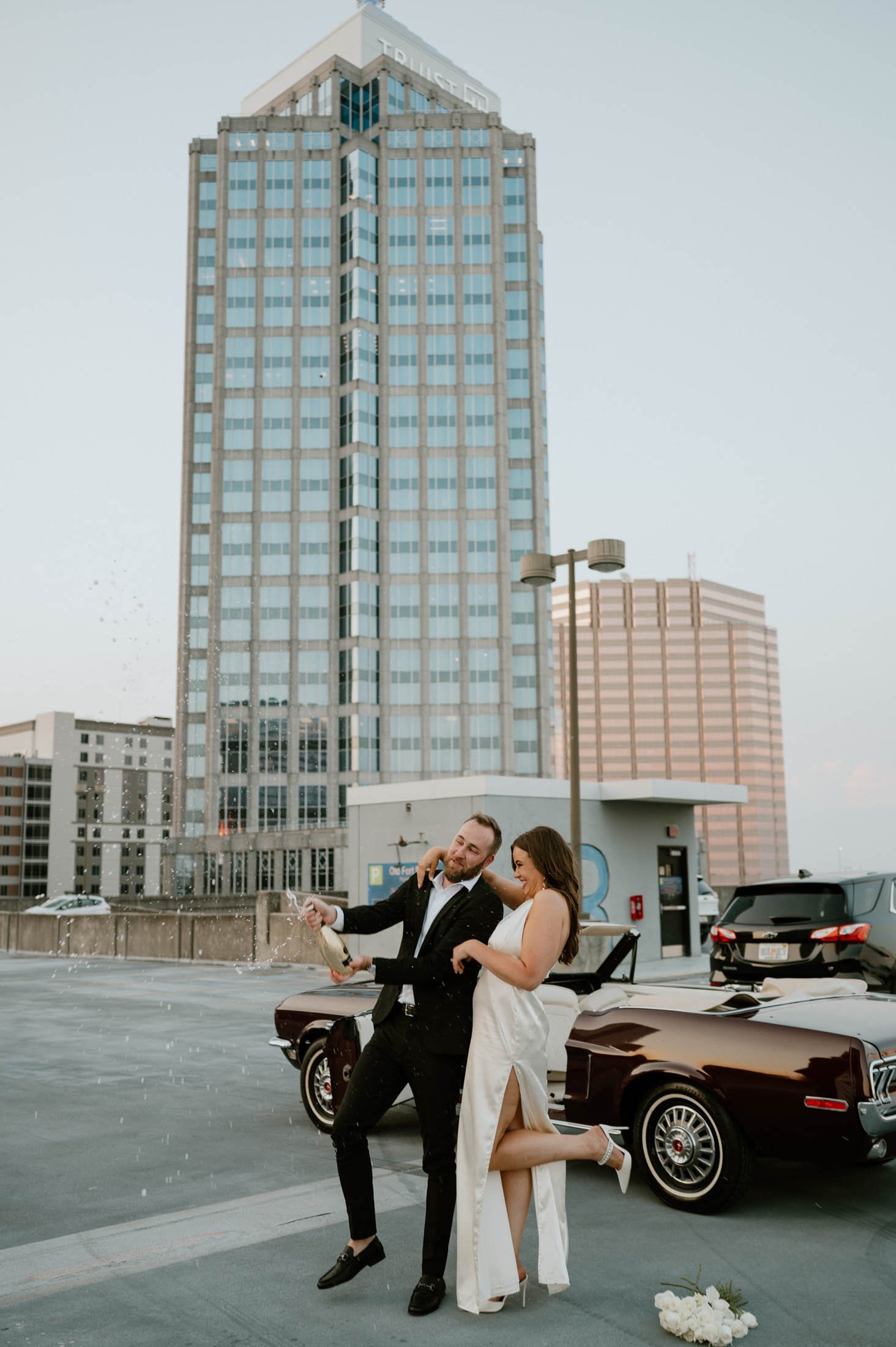 Josie Brooks Photography - Florida luxury wedding photographer rooftop tampa editorial (38 of 55).JPG