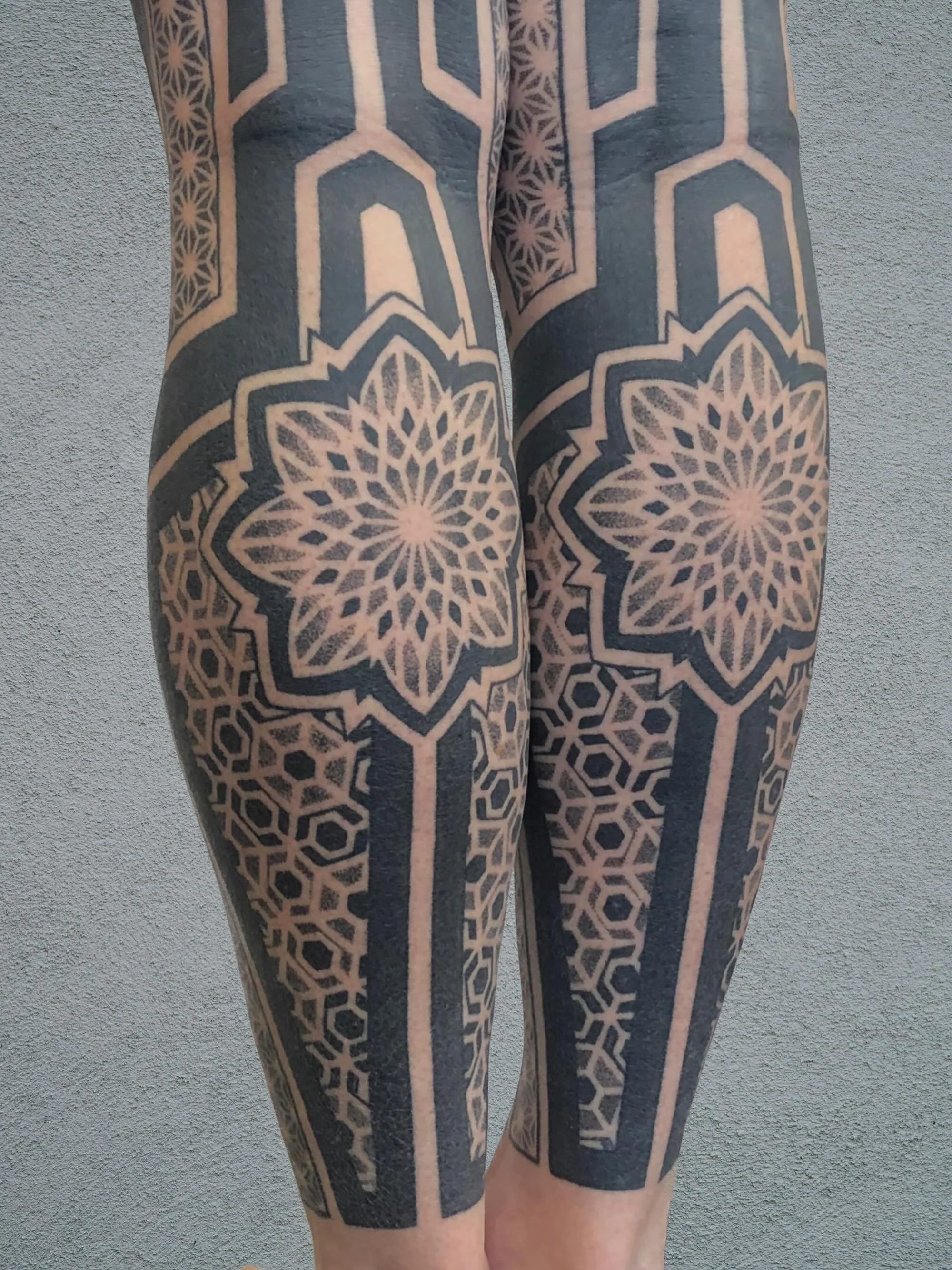 Geometric symmetry for Micheal in Sydney, Australia
It&rsquo;s been eight years already since this tattoo was done.
 
arcane.seth@gmail.com

#dotworktattoos #geometrictattoos #blackworktattoo #londontattooartist #uktattooartist