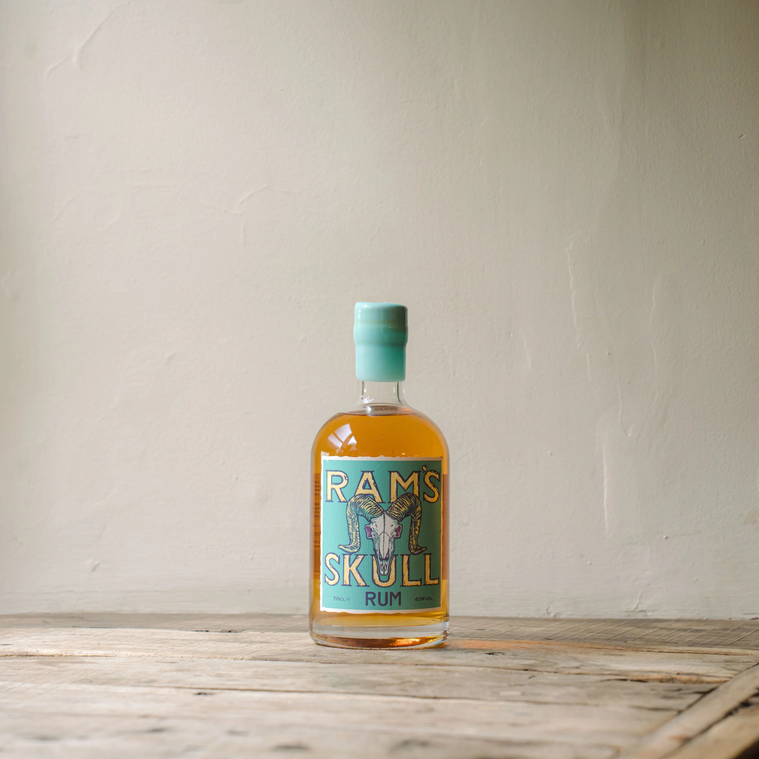 Cripps Drinks Rams Skull - Bottle Shots - Tom Cross-8.jpg