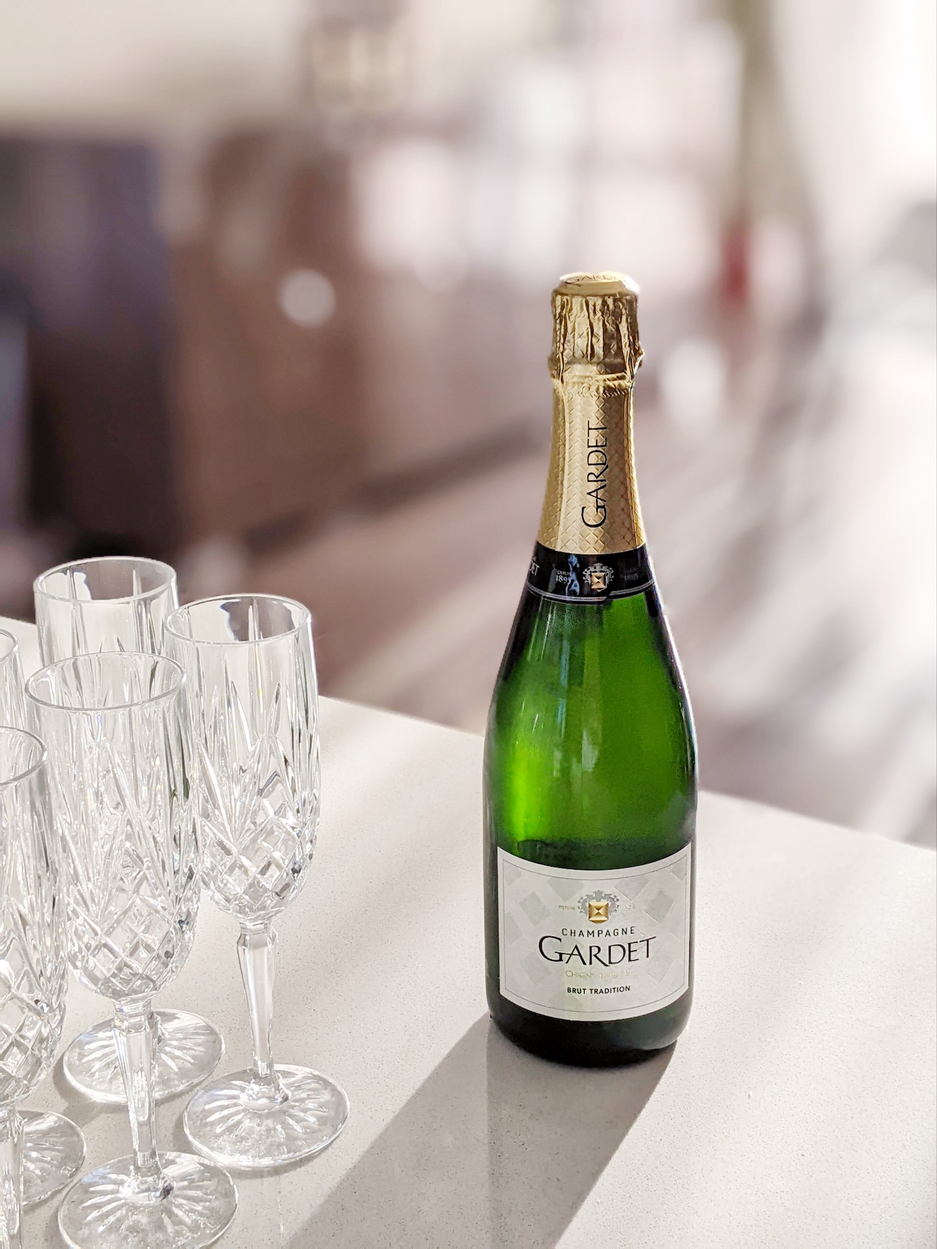 Gardet champagne and crystal glasses for a private event in GTA.