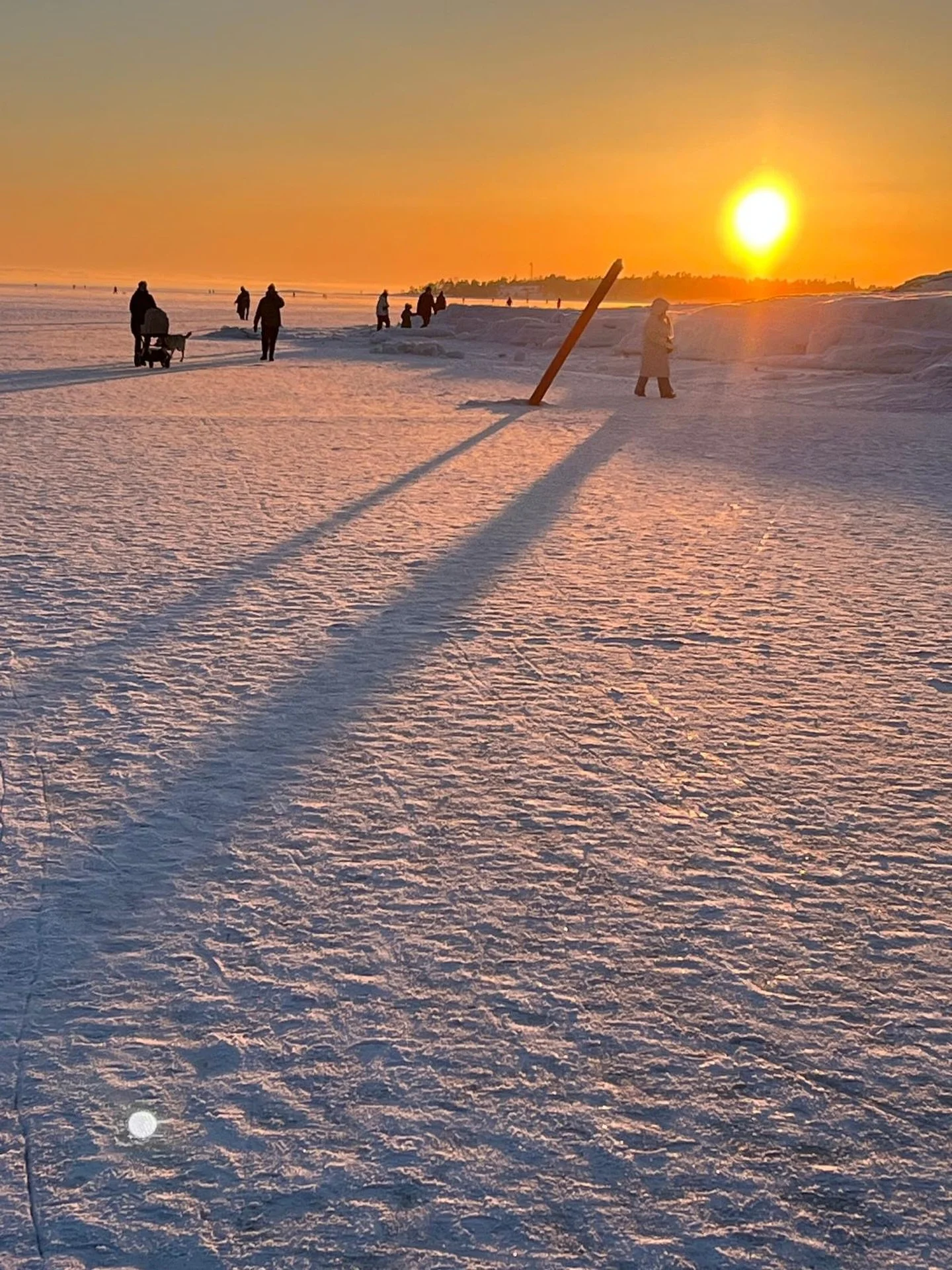 L&rsquo;heure bleue in Helsinki, it&rsquo;s literally cool!