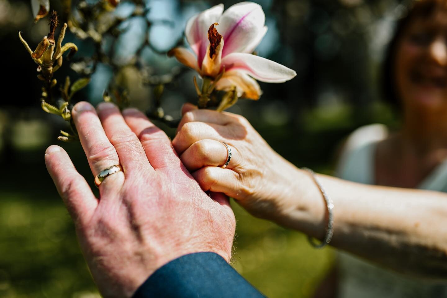 Sue + Ian Easter Wedding at Brockencote Hall
.
.
.
.
.

#weddings #love #candid #nikon #passion #engaged #weddinginspiration #weddingphotography #wildwedding #bridetobe #theoutdoorbride #instawedding #instagram #inspire #beautiful #bewdley #worcester