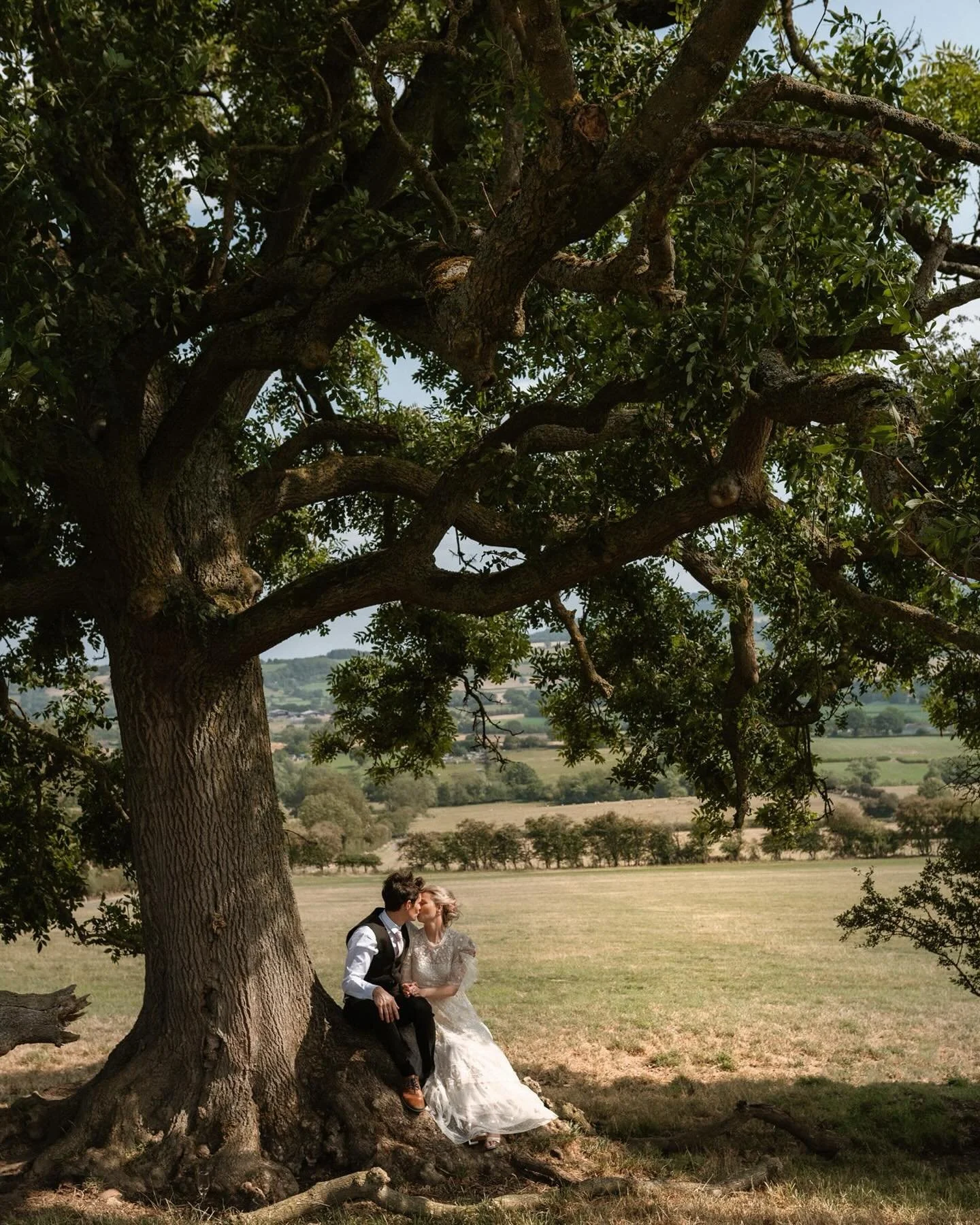 A little glimpse of Sanna &amp; Adam&rsquo;s gorgeous August wedding a few weeks back. Set in the Shropshire hillside overlooking the Brown Clee hills. 
What a magical day photographing my friends getting married after many years being together. Ever