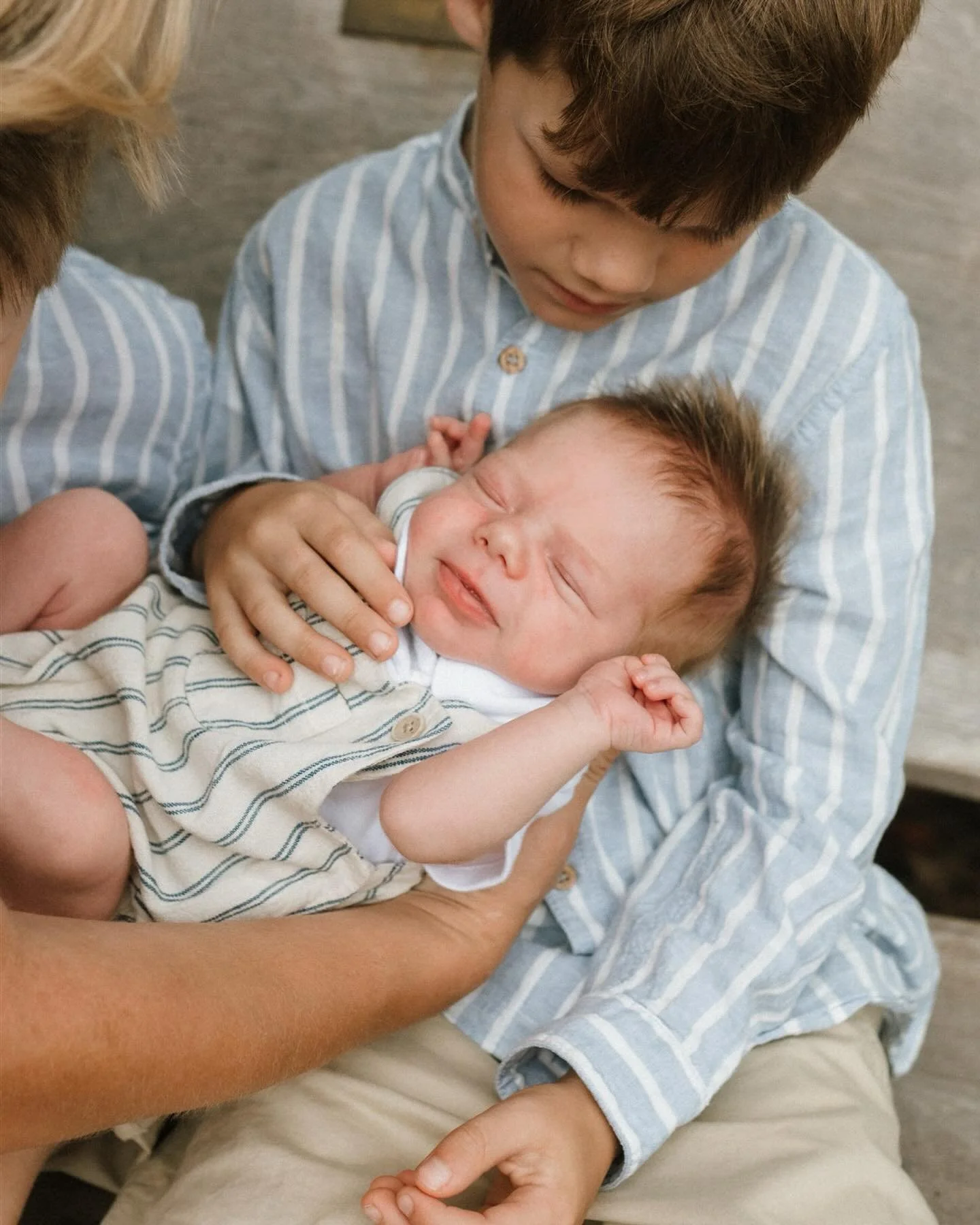 I have a few spaces left for autumn photoshoots if anyone wants to sneak one in September/ October. 
Also taking bookings for Winter photoshoots now. 

Here&rsquo;s a little snippet of a stunning summer stroll through @arleyarboretumandgardens with t