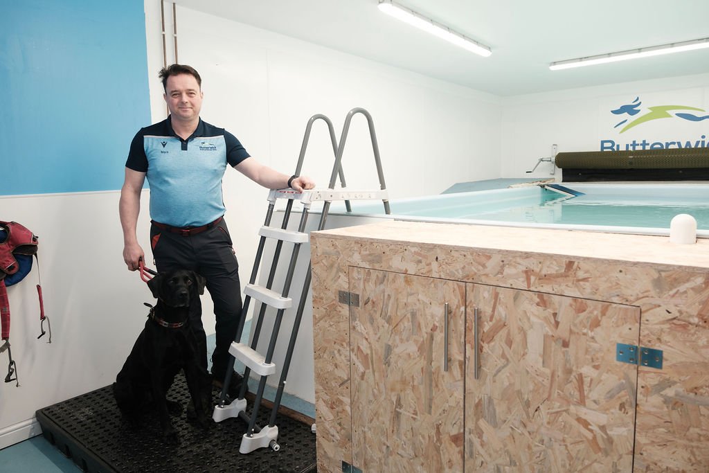 Butterwick MD Mark Harding at hydrotherapy pool in unit at Evolution Park.jpg
