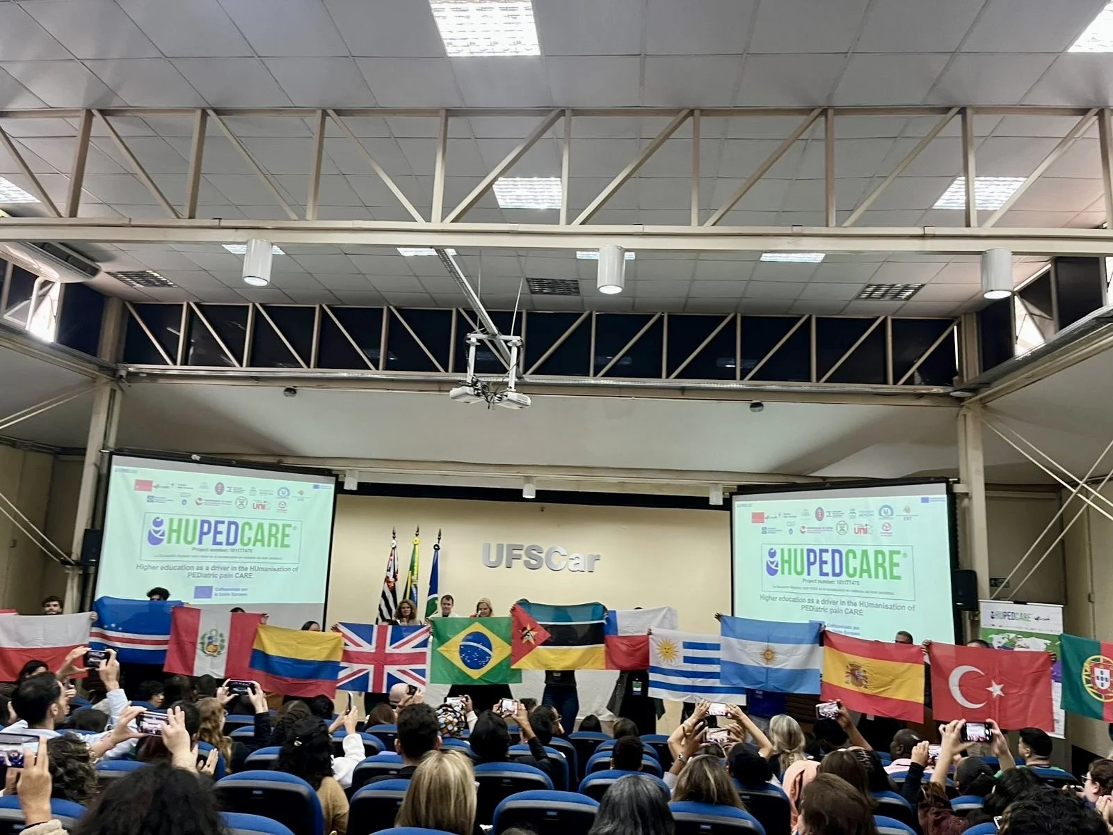 ed5b3490-8e67-4e94-8b02-d0092d7ffa2c.jpg