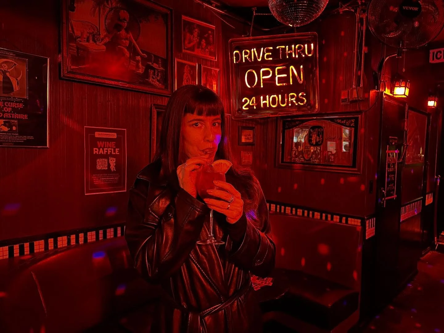 Cuties drinking cocktails made with @pollinator.spirits at the Meow Mix reunion at the Parkside Lounge (Crimson Amaro Spritz and an espresso martini) 🐝🐝🐝