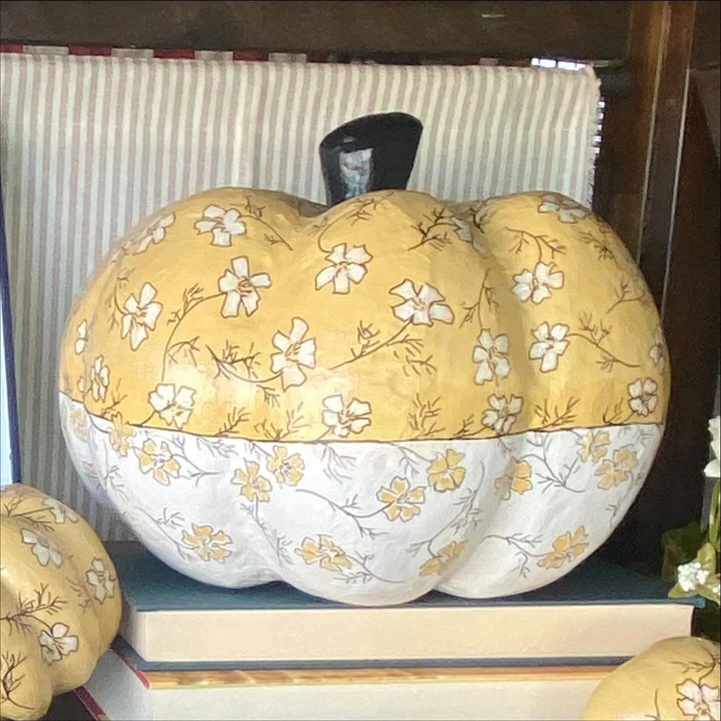 At the October market, I sold this yellow and cream pumpkin. To my surprise, there were two women in my booth who both wanted that pumpkin at the same time, which led to some conversation. The one customer (who was incredibly sweet) had mentioned tha