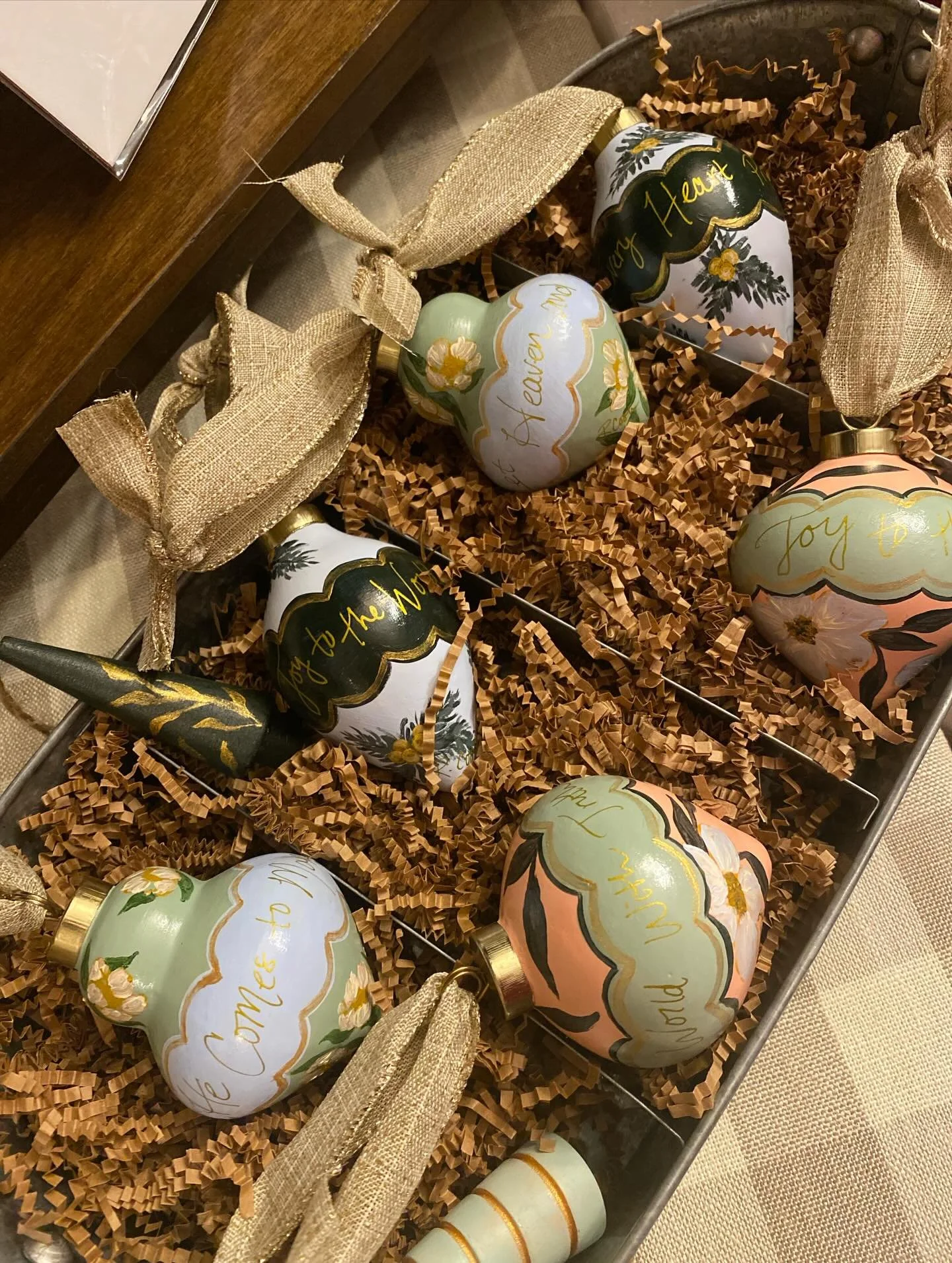 Lots of fun Christmas items and gifts ready for you at the market today! Unfortunately, since I&rsquo;ve been sick the second half of this week, I won&rsquo;t be there in person (keeping my germs to myself and making sure I get 100% better), but my h