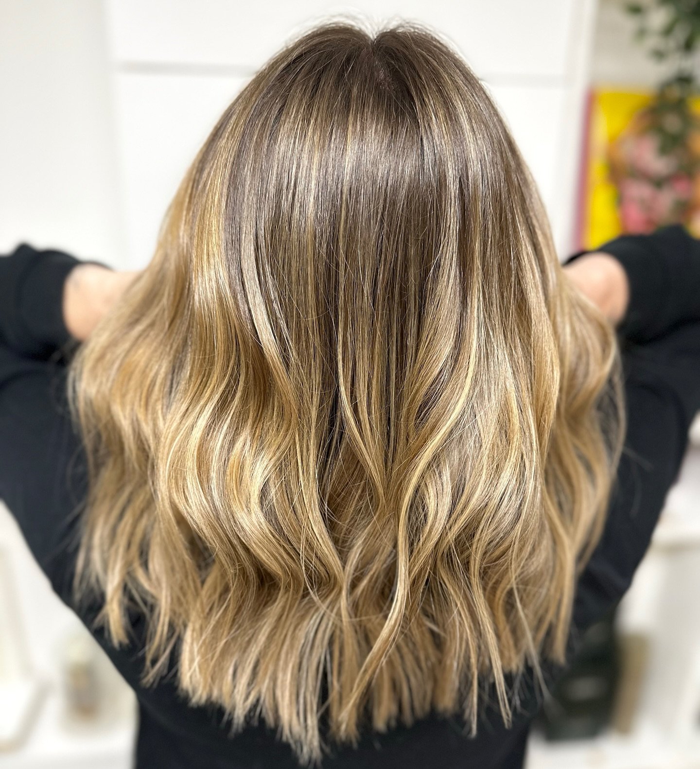 𝙷𝚊𝚒𝚛 𝚝𝚘𝚞𝚌𝚑 😍
 
#Ombrehair #lillecoiffeur #salonpriv&eacute; #naturelhair #hairtouch #lillemaville #lille #haircolor