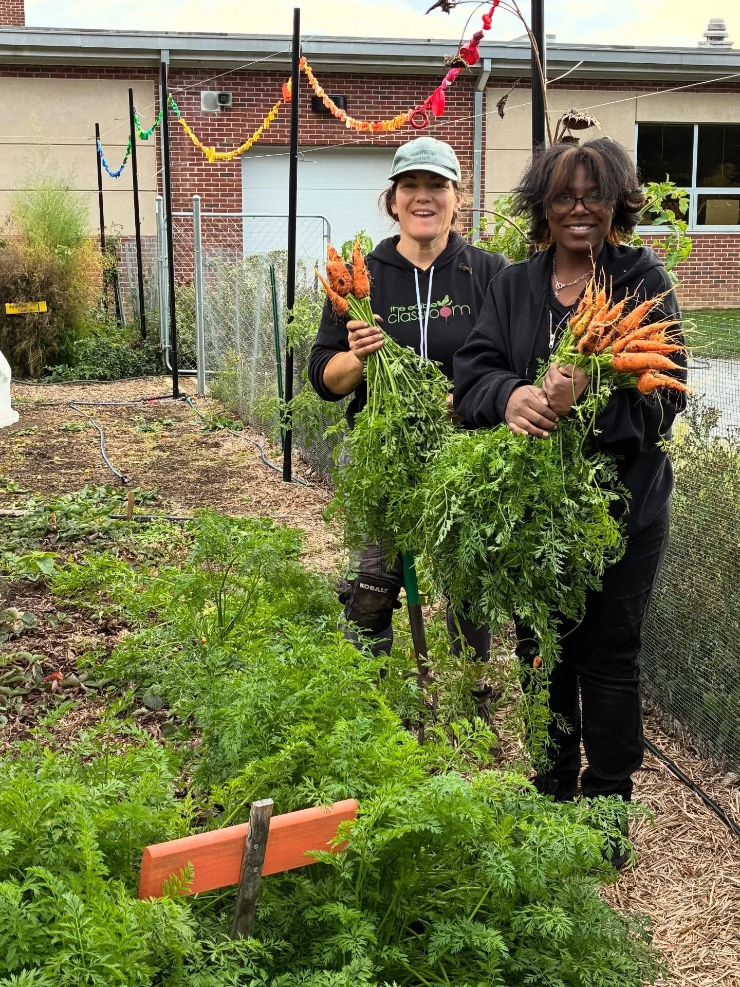 What a harvest as we head towards the end of the season! With the help of the Life Skills students at the Hill Campus and one of our student interns, we gathered nearly 166 pounds of fruits and veggies including sweet potatoes, butternut squash, toma
