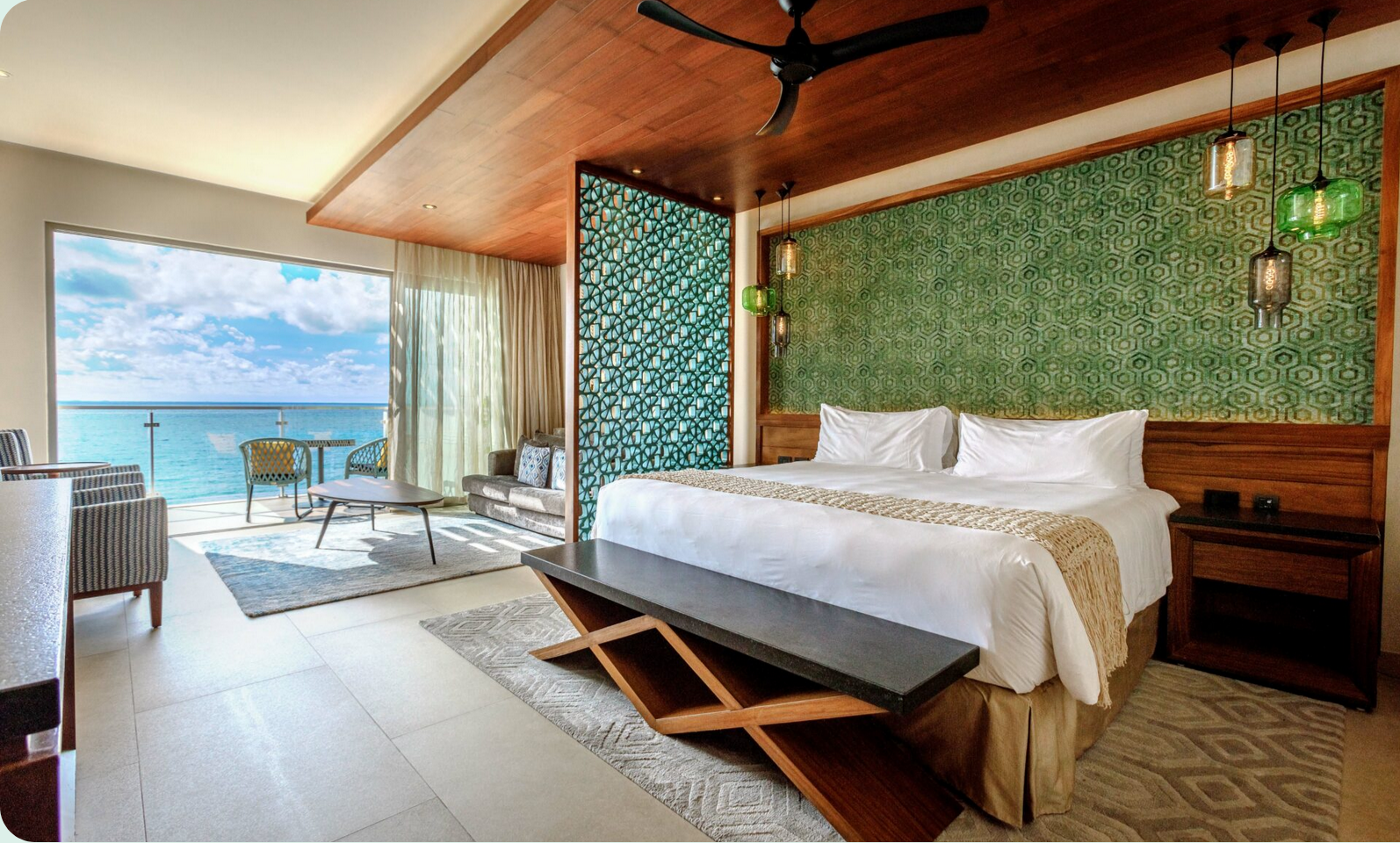 Ignite & Flow: King Ocean View Suite - rate for 2 people