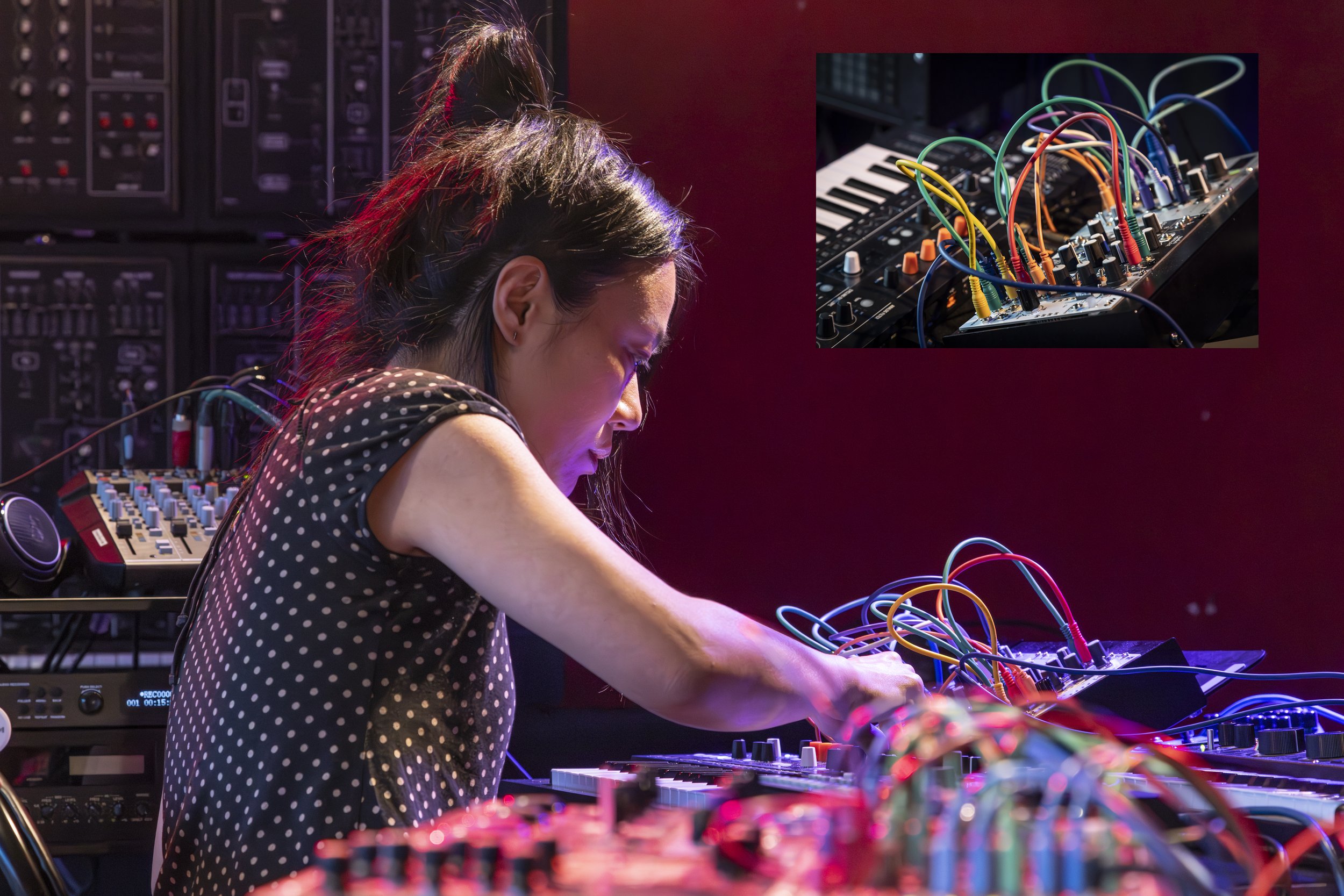 Midori Hirano at Synthesizer Museum Berlin, Photo by Chiara Ferraù, Berlin 2025