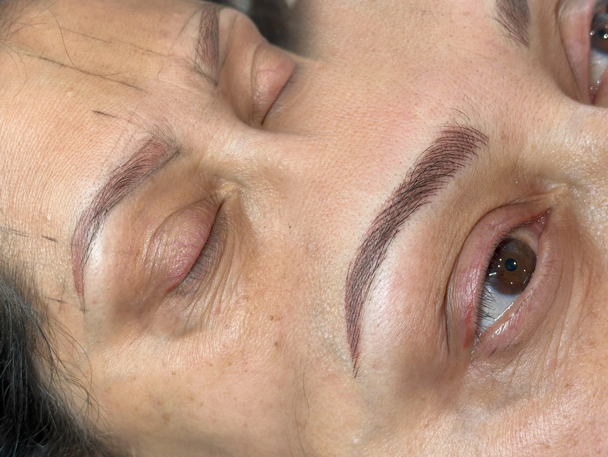 Here is an example of old permanent makeup done elsewhere, covered with Nano Machine Strokes.

#niubrows #syossetbrows #syosset #longisland #permanetmakeup #PMU #nanomachinestrokes