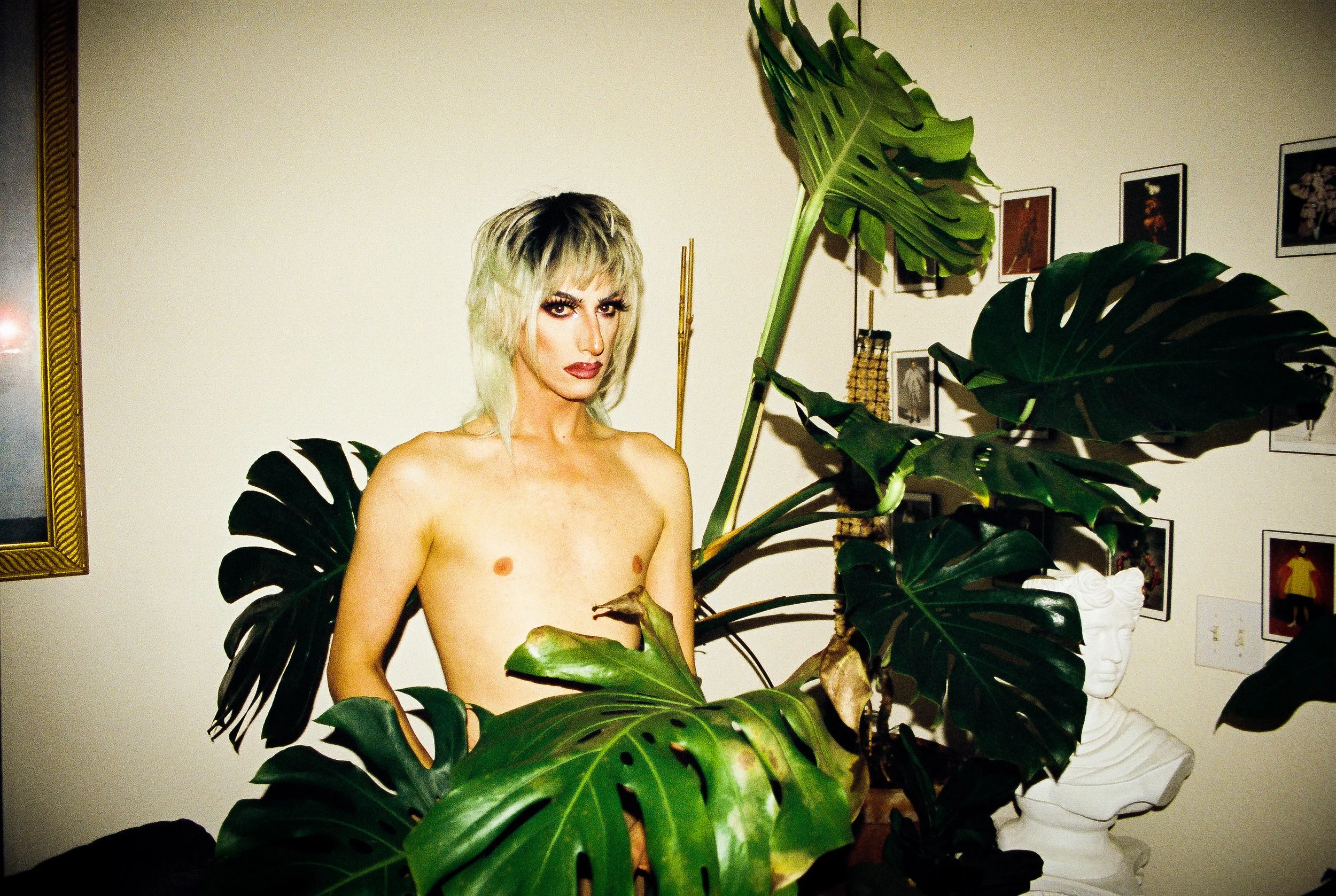 6818_Cinestill400D_33.jpg
