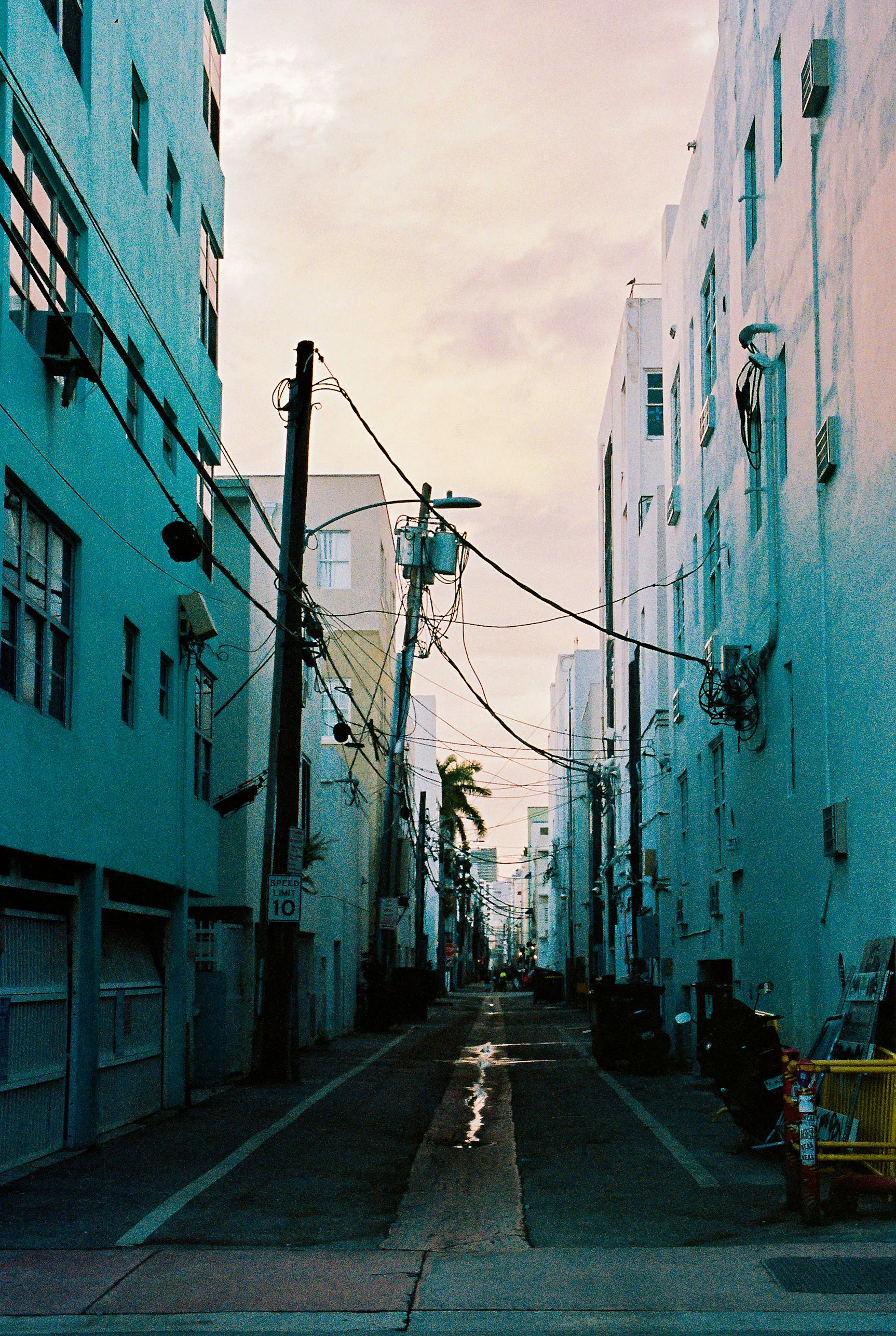 6306_Portra400_32.jpg