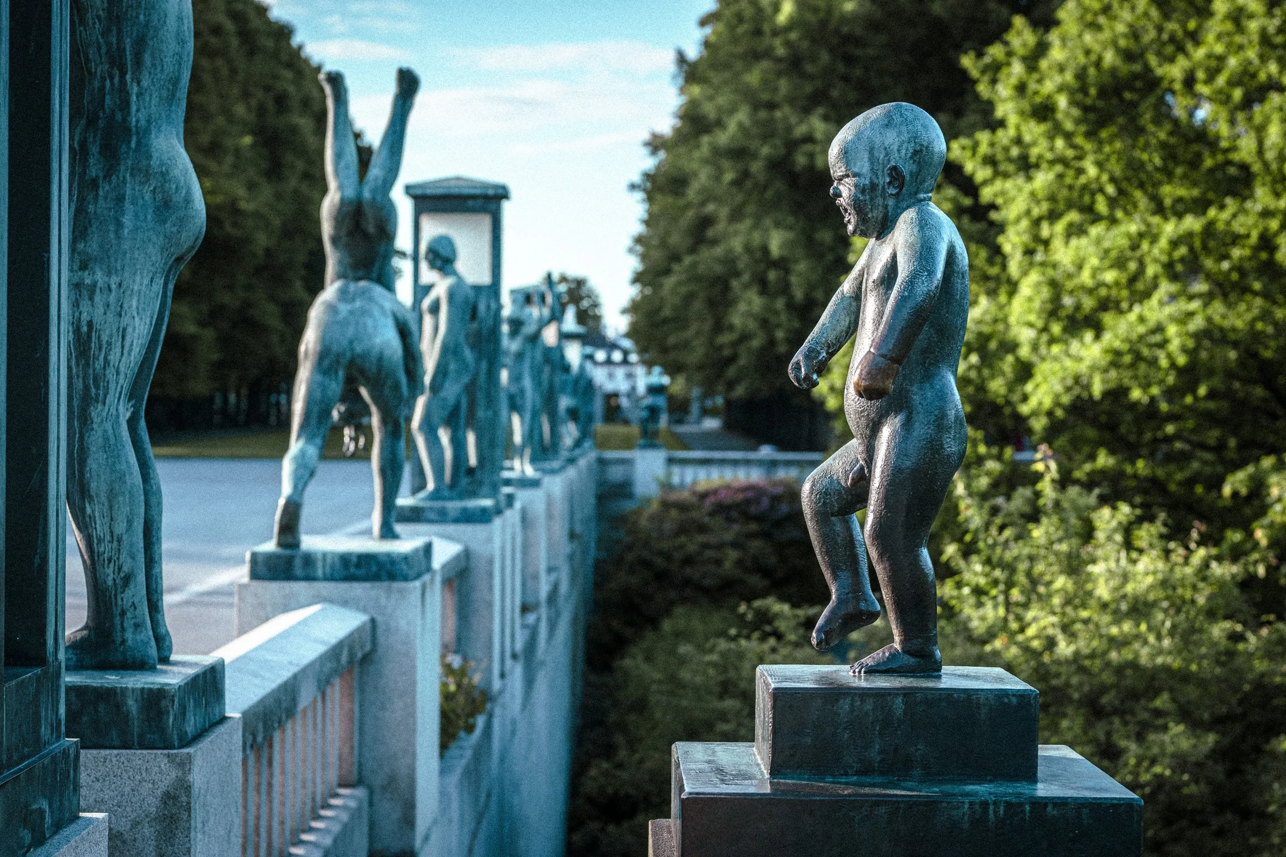 Picture of the iconic little boy "Sinnataggen" (The Angry Boy).