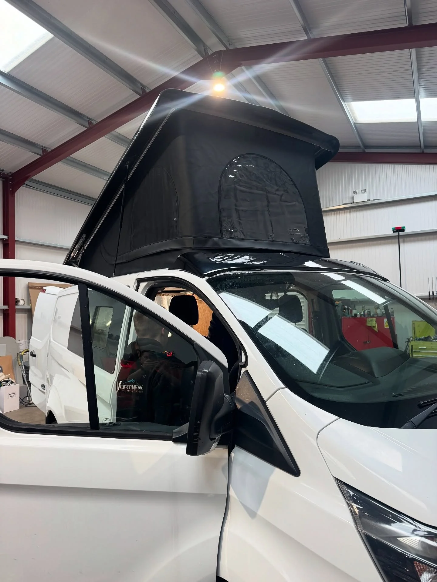 🚐 Two Skylines, One Busy Week! 💪

We&rsquo;ve been flat out at Northview this week &ndash; among a heap of jobs, we managed to squeeze in not one but two Skyline poptop roof installs on these Transit Customs 🔧 Each one kitted out with different op