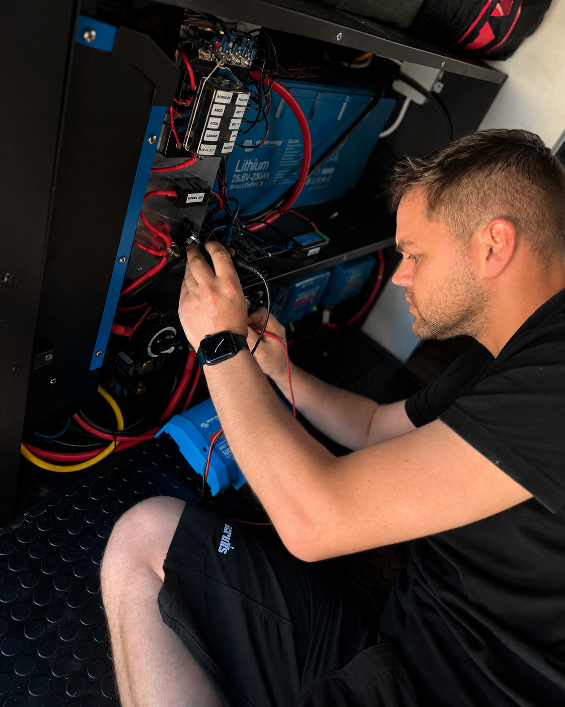 Northview technician carrying out vehicle diagnostics