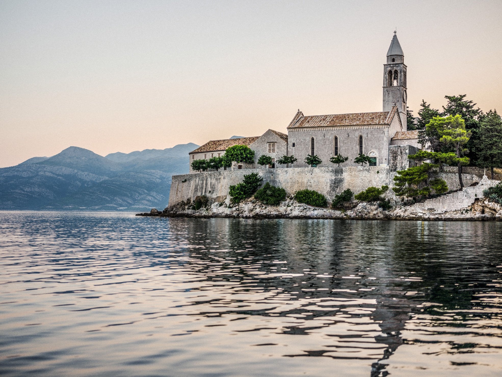 LOPUD 1483 BY MB.jpg