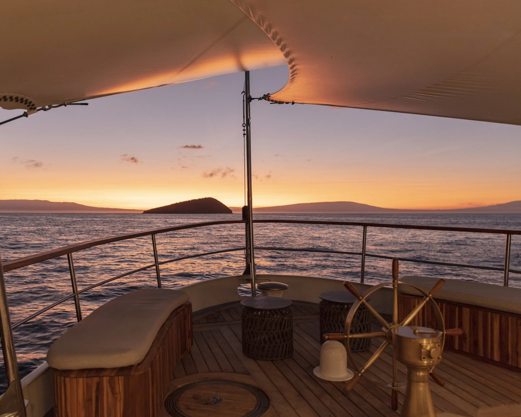 Grace-Aft-Sitting-Area-Sunset+copy.jpg
