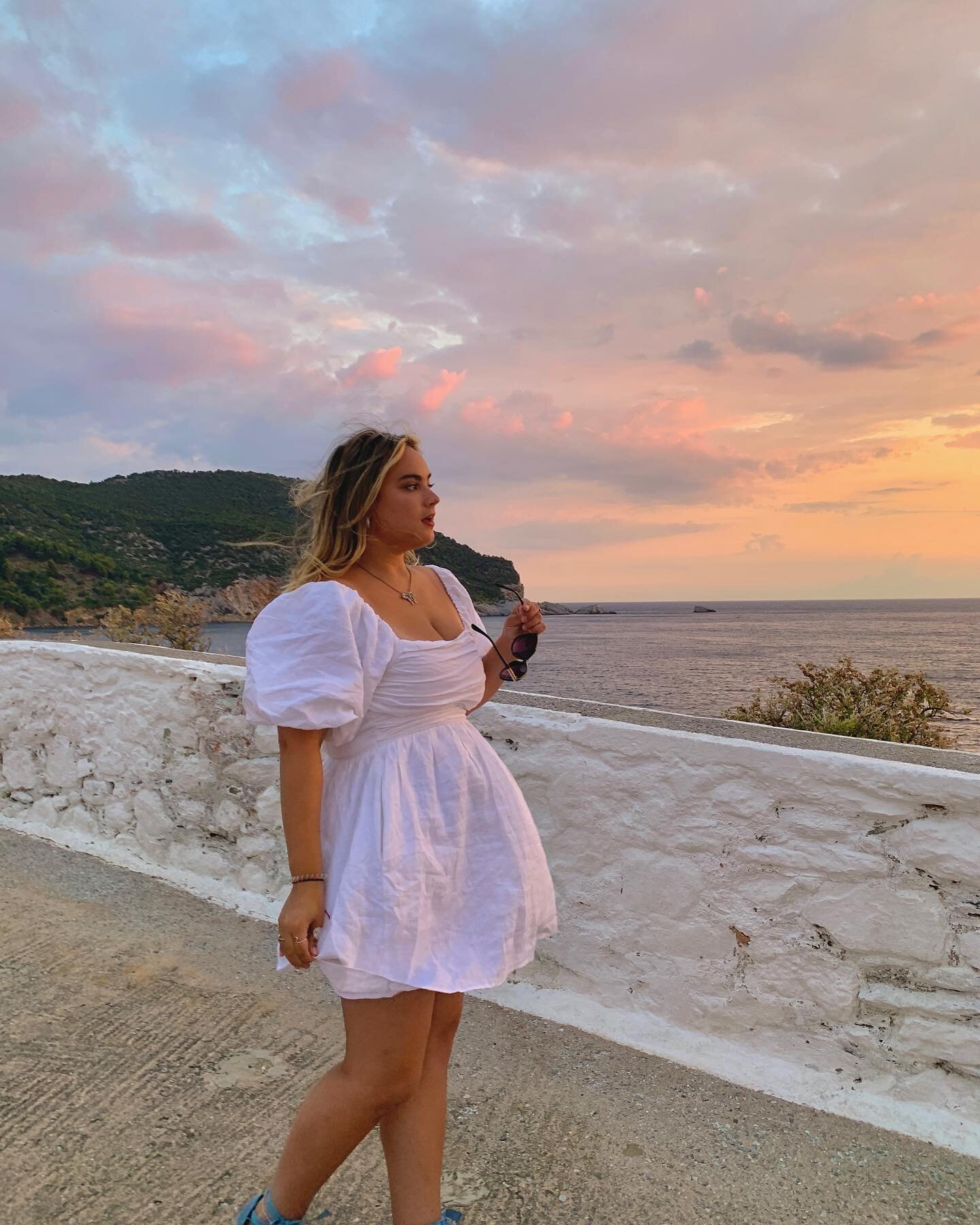 let&rsquo;s hear it one more time for the dress and this flawless grecian view🫶🏼✨🇬🇷
.
.
.
#travel #greece #solotravel #skopelos #mammamia #mammamiaisland #greekislands #grecian #summer #ootd #travelfashion #travelphotography #travelvlog #santorin