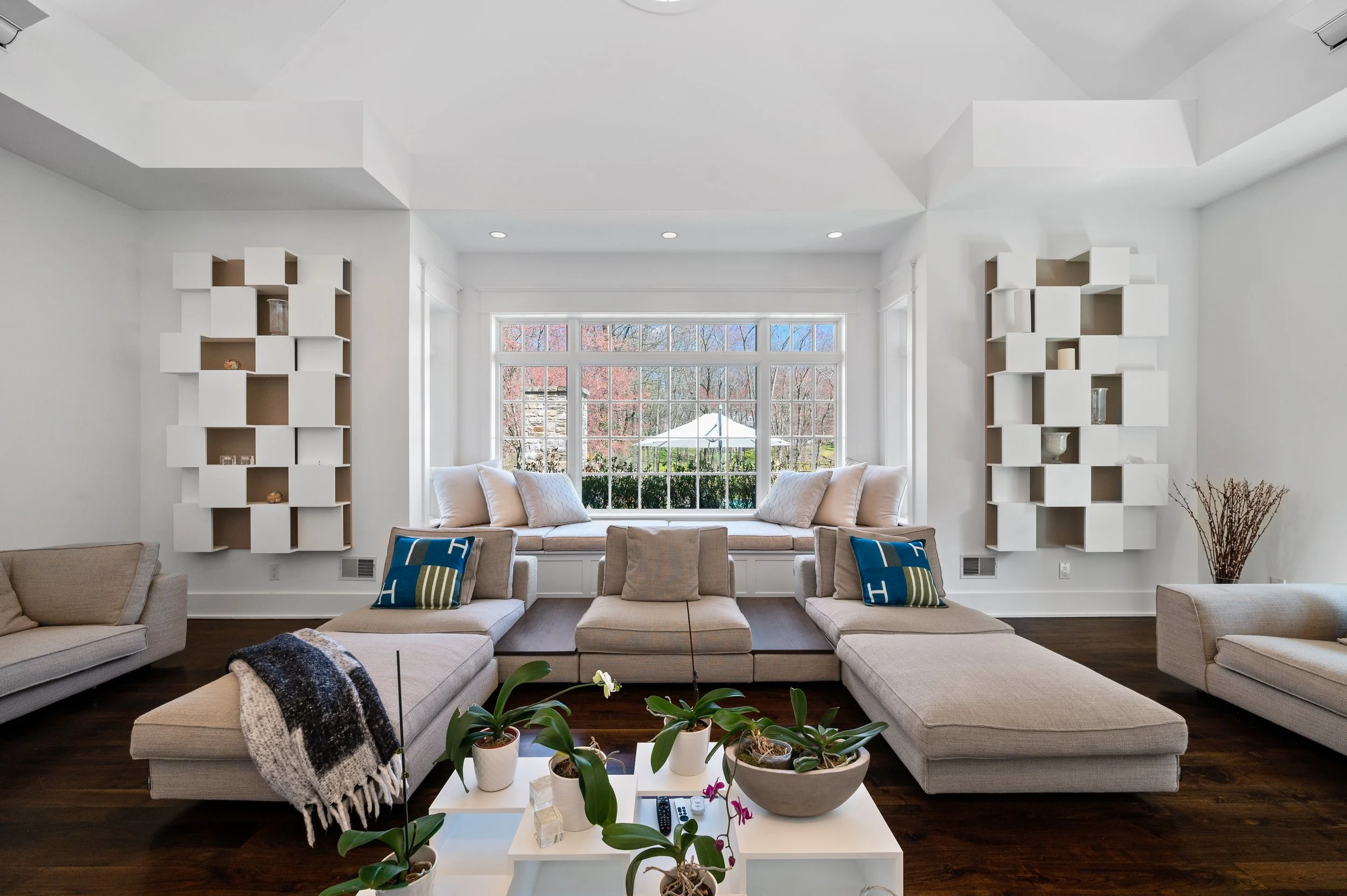 419 Thornbrook Ave High Res 32.jpg