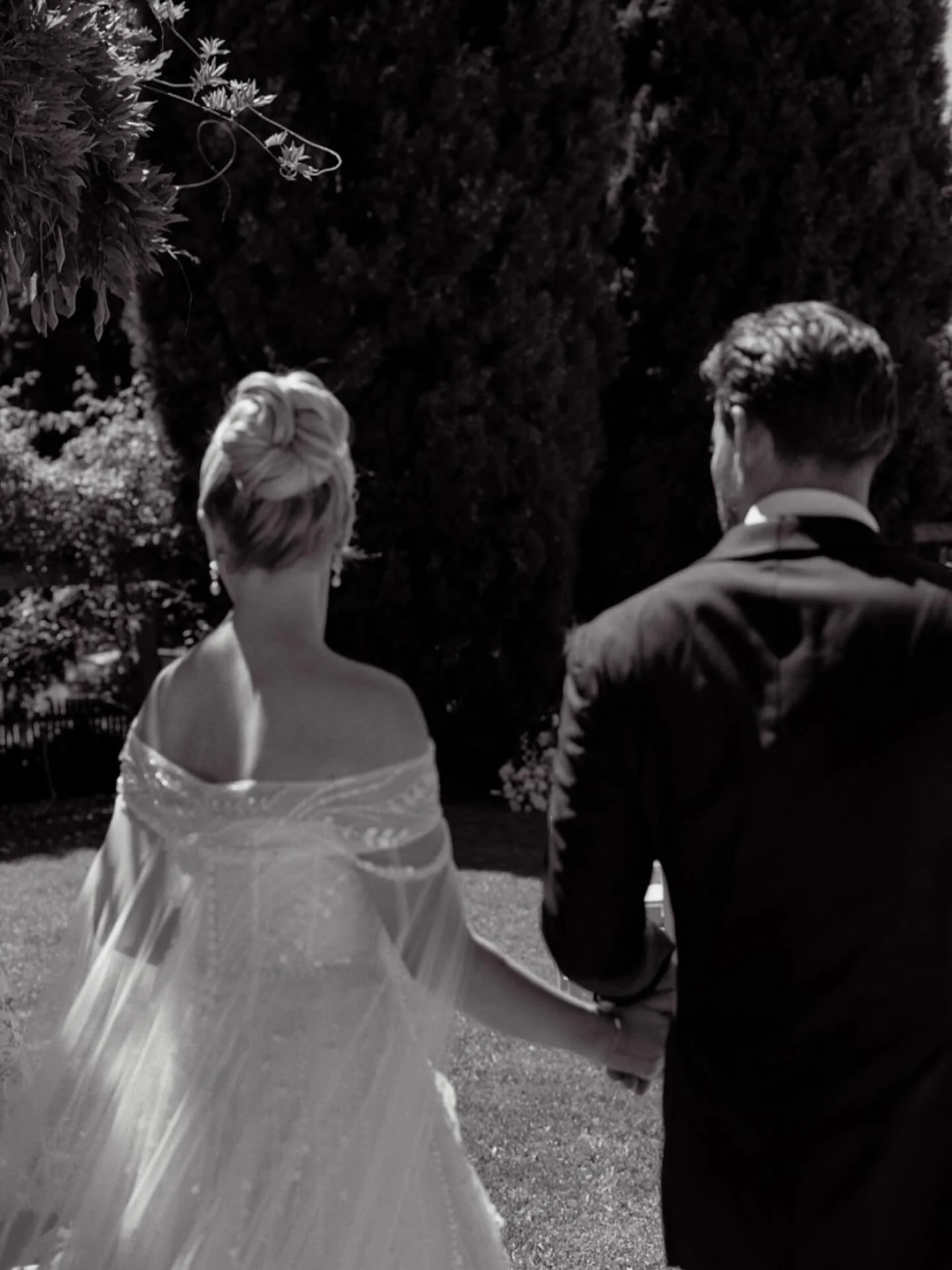 Hello 👋🏻 

I&rsquo;m not certain I&rsquo;ll ever nail consistency here on socials (3rd house Venus in Scorpio vibes). I forever feel like I&rsquo;m dipping in and out as I try and find a balance with posting consistently, yet intentionally, only wh