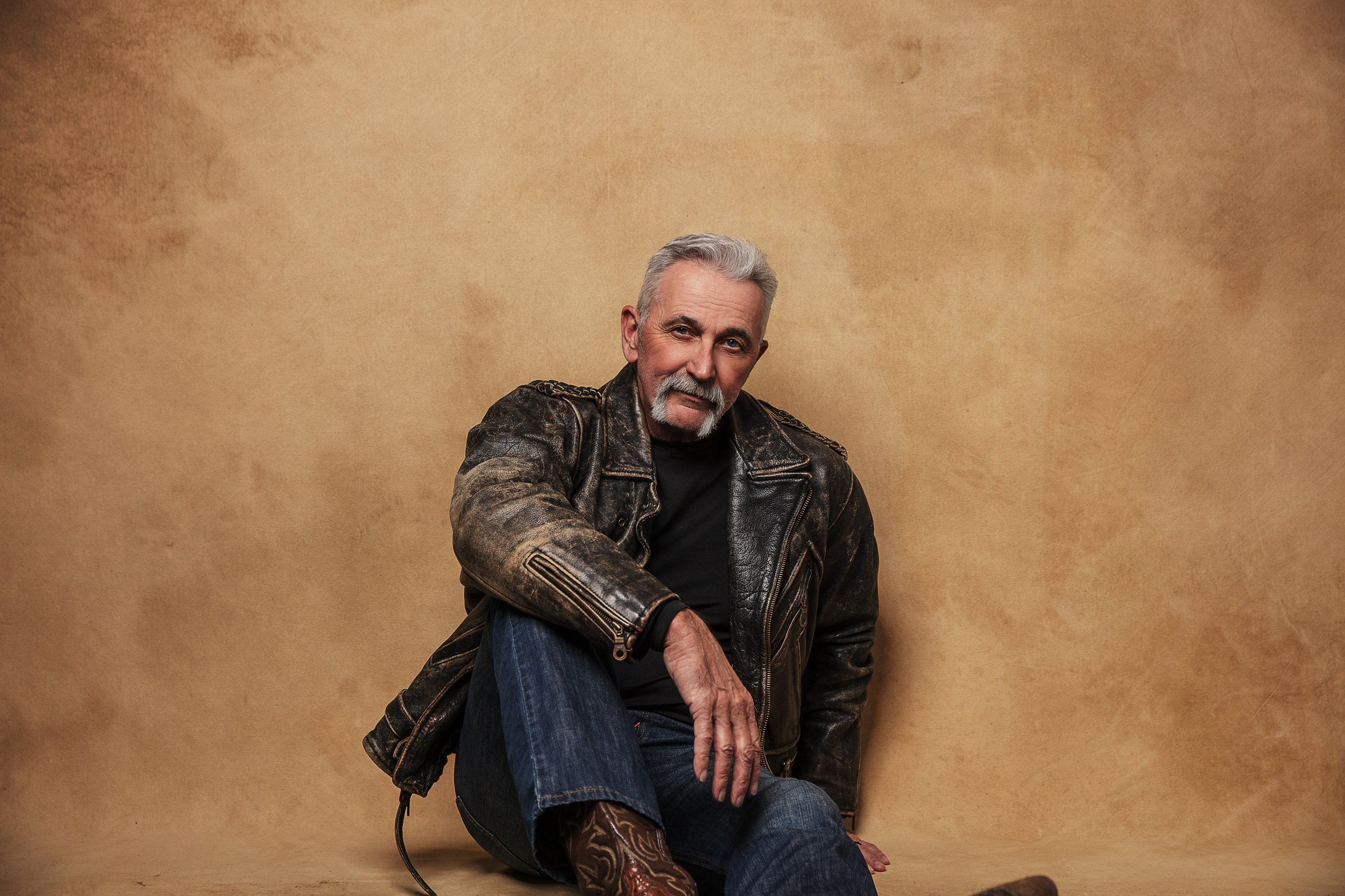 Aaron Tippin