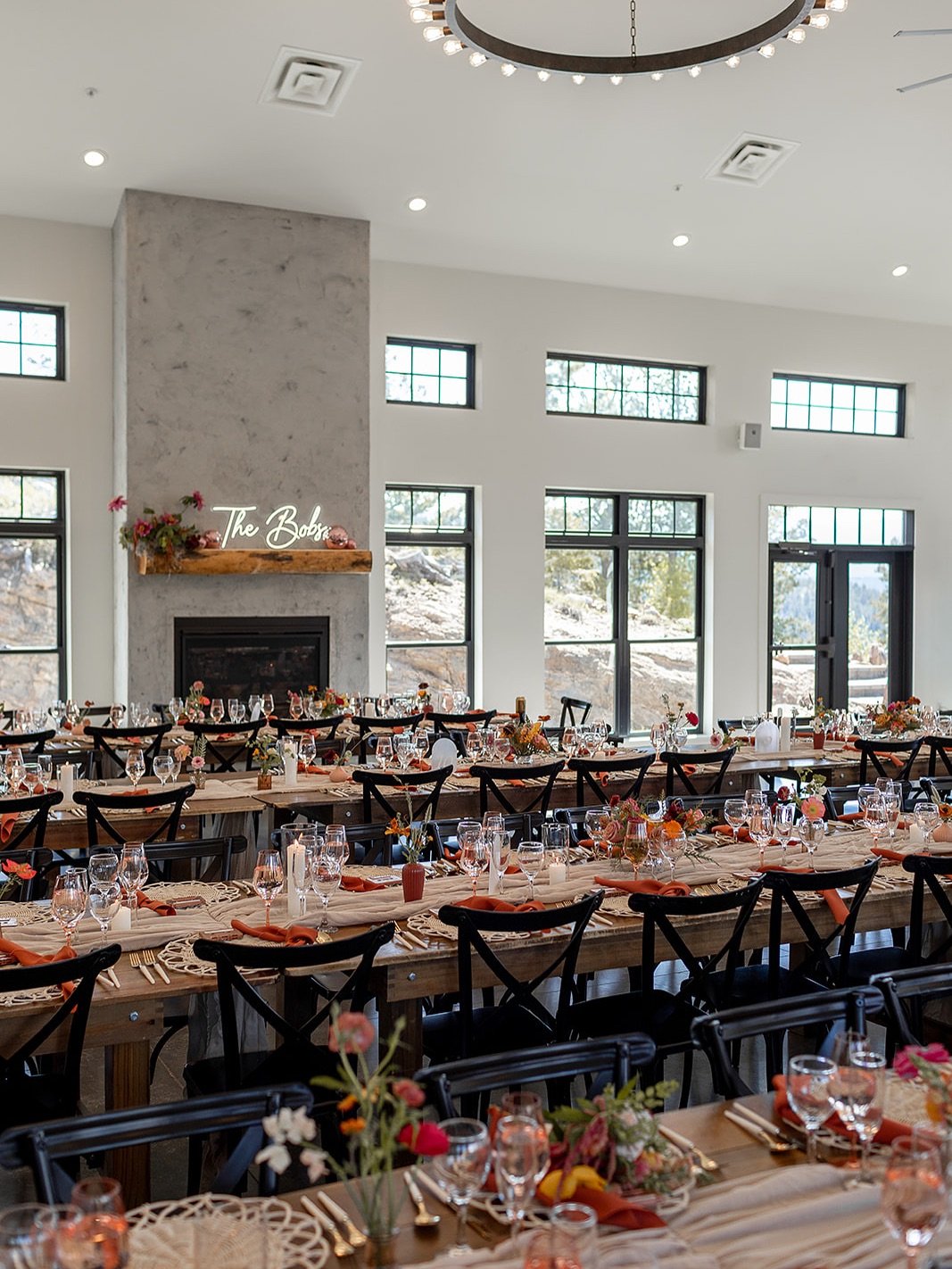 We&rsquo;re always ready for a summer wedding! Bring your friends, bring your family, and soak up these beautiful views! 

Photo // @lindenwilsonn 

#northstargatherings 
#coloradoweddingvenue 
#denverweddingvenue 
#mountainweddingvenue 
#weddingvenu