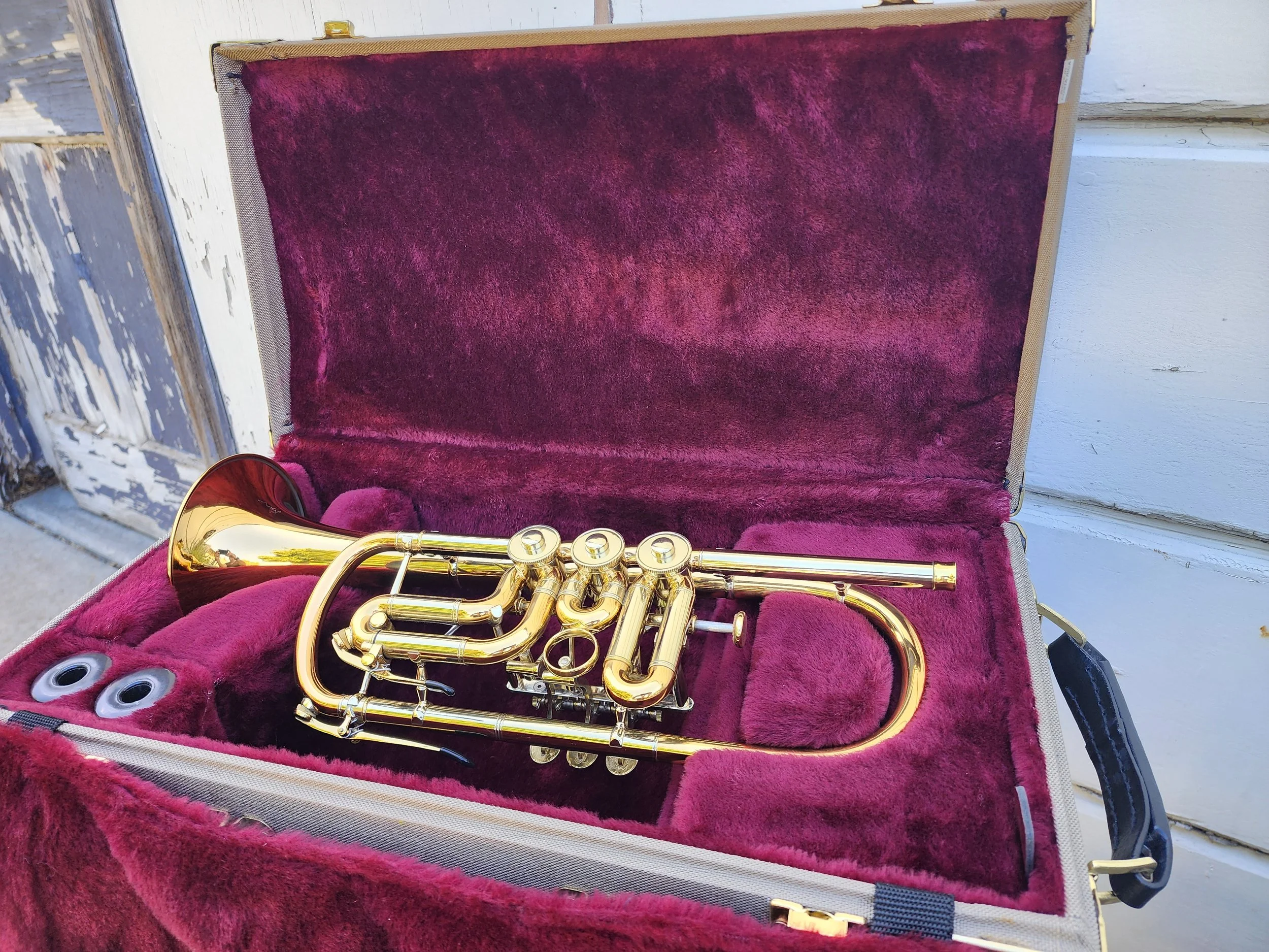 Olds & Sons Custom Ultra Sonic B♭トランペット Olds Custom Ultra Sonic Bb Trumpet — Brass Mavens