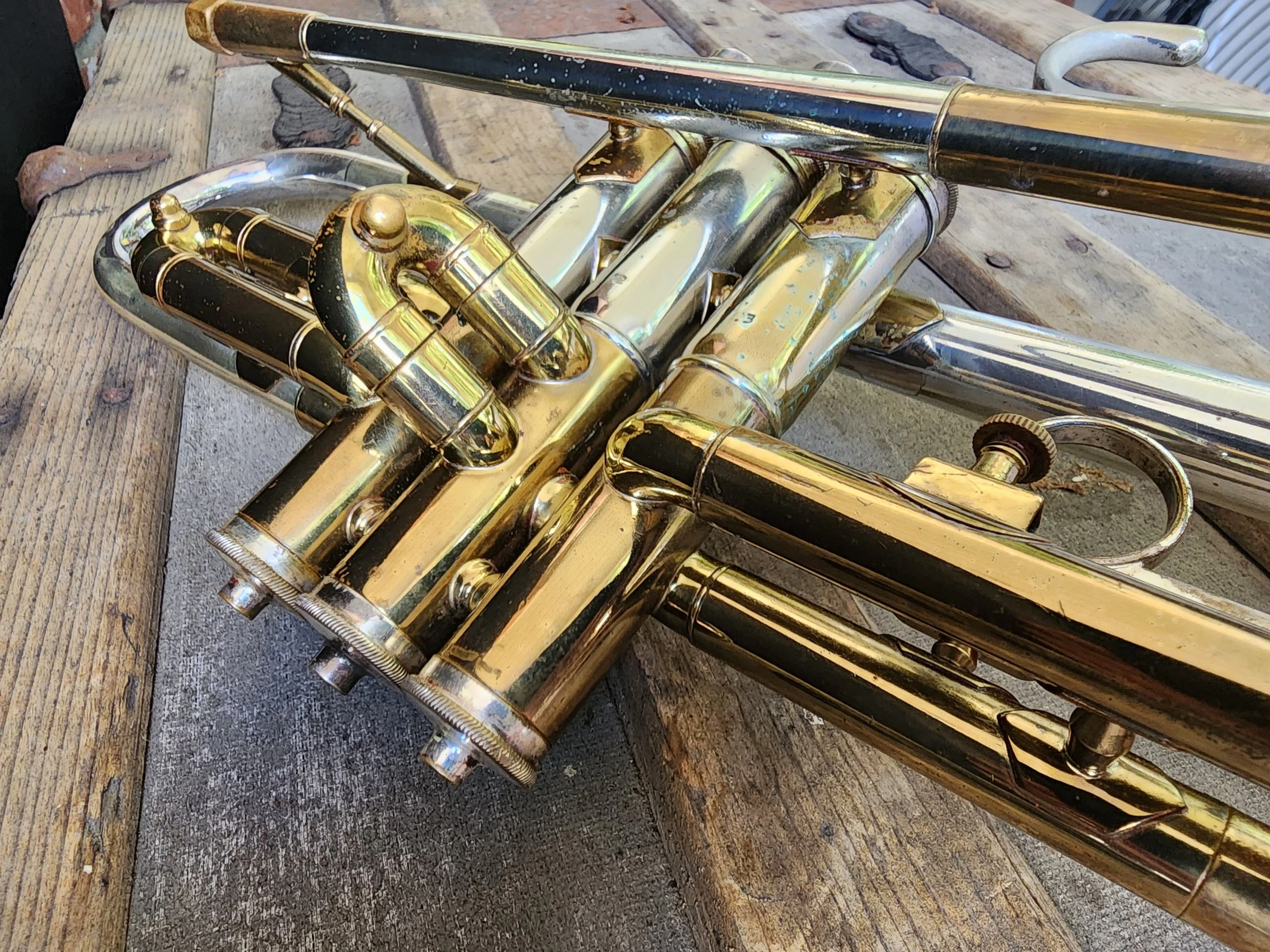 Shop Brass Mavens | Discover Premium and Vintage Brass Instruments