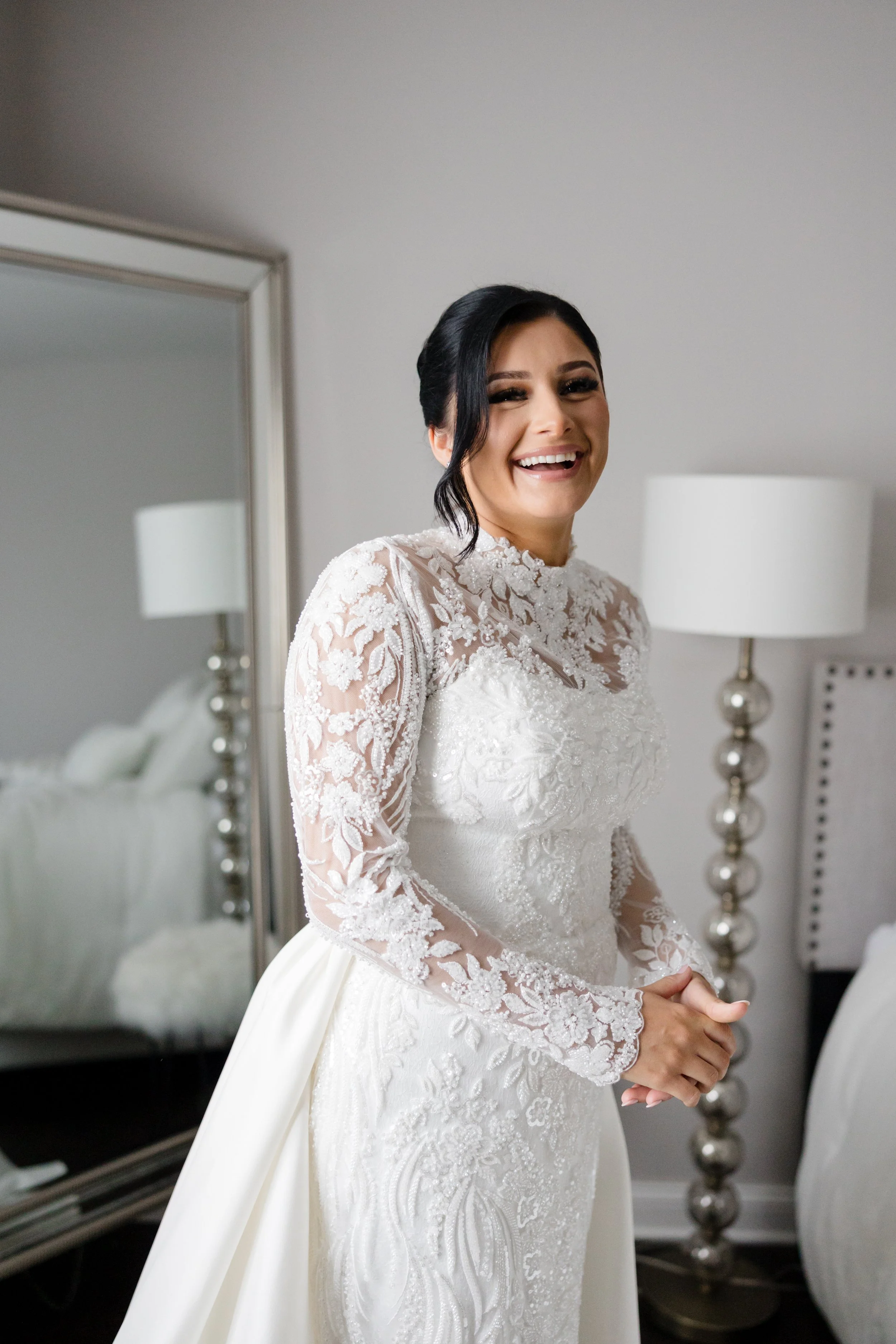 YJP-SylviaAndrew-Bride-80.jpg