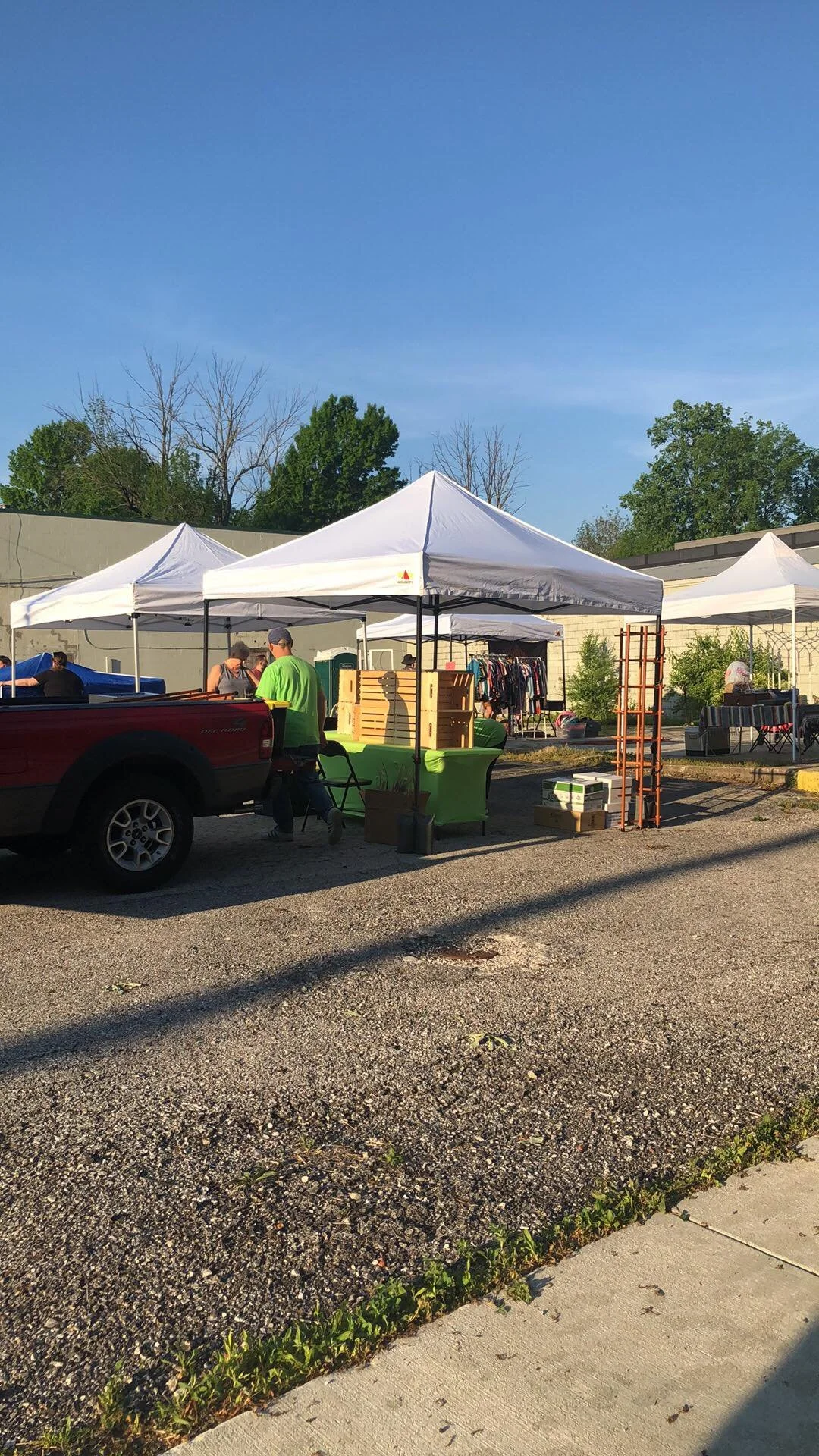setting up for market day