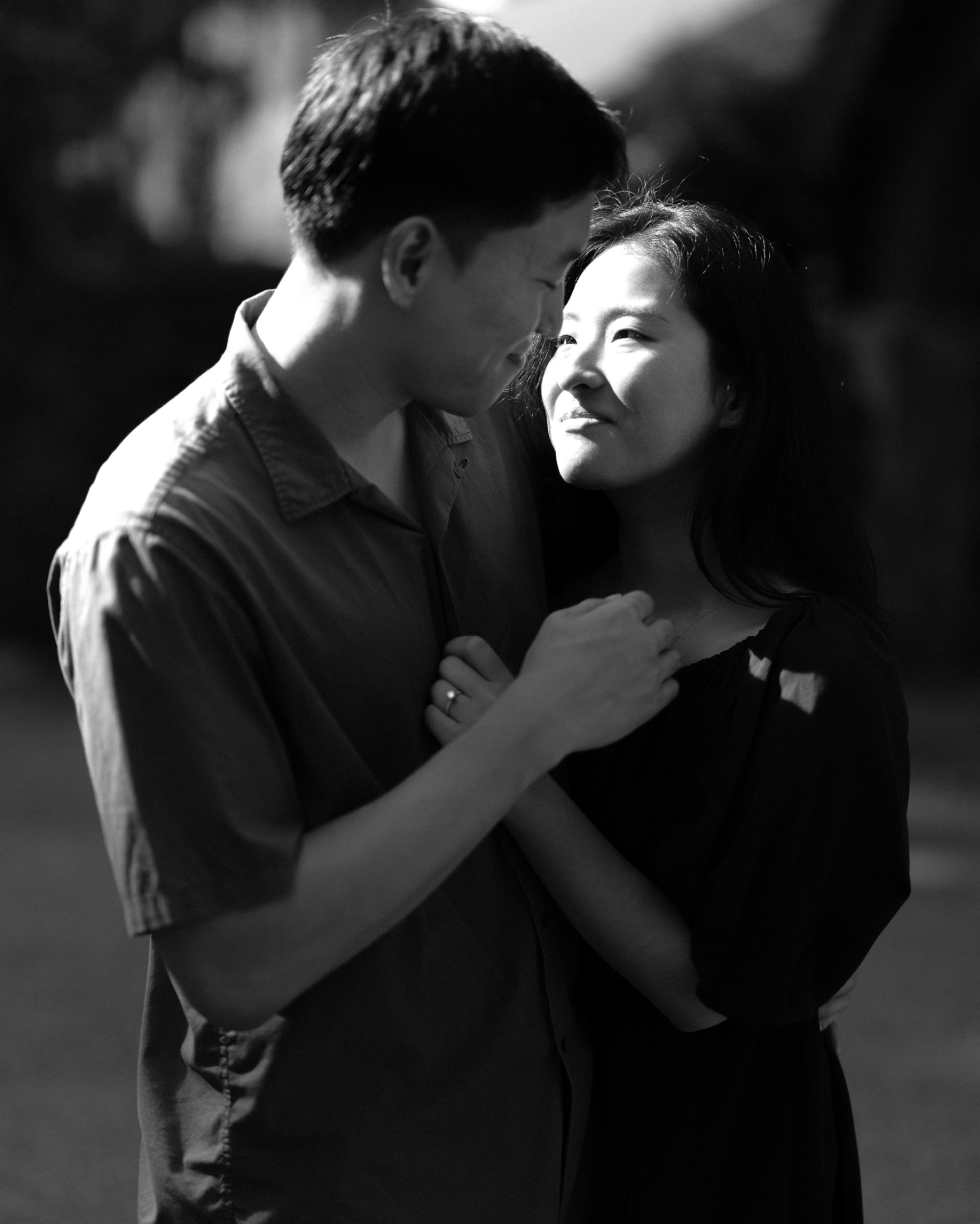 29_PREVIEW-126_Couple in the New Jersey Botanical Garden.jpg